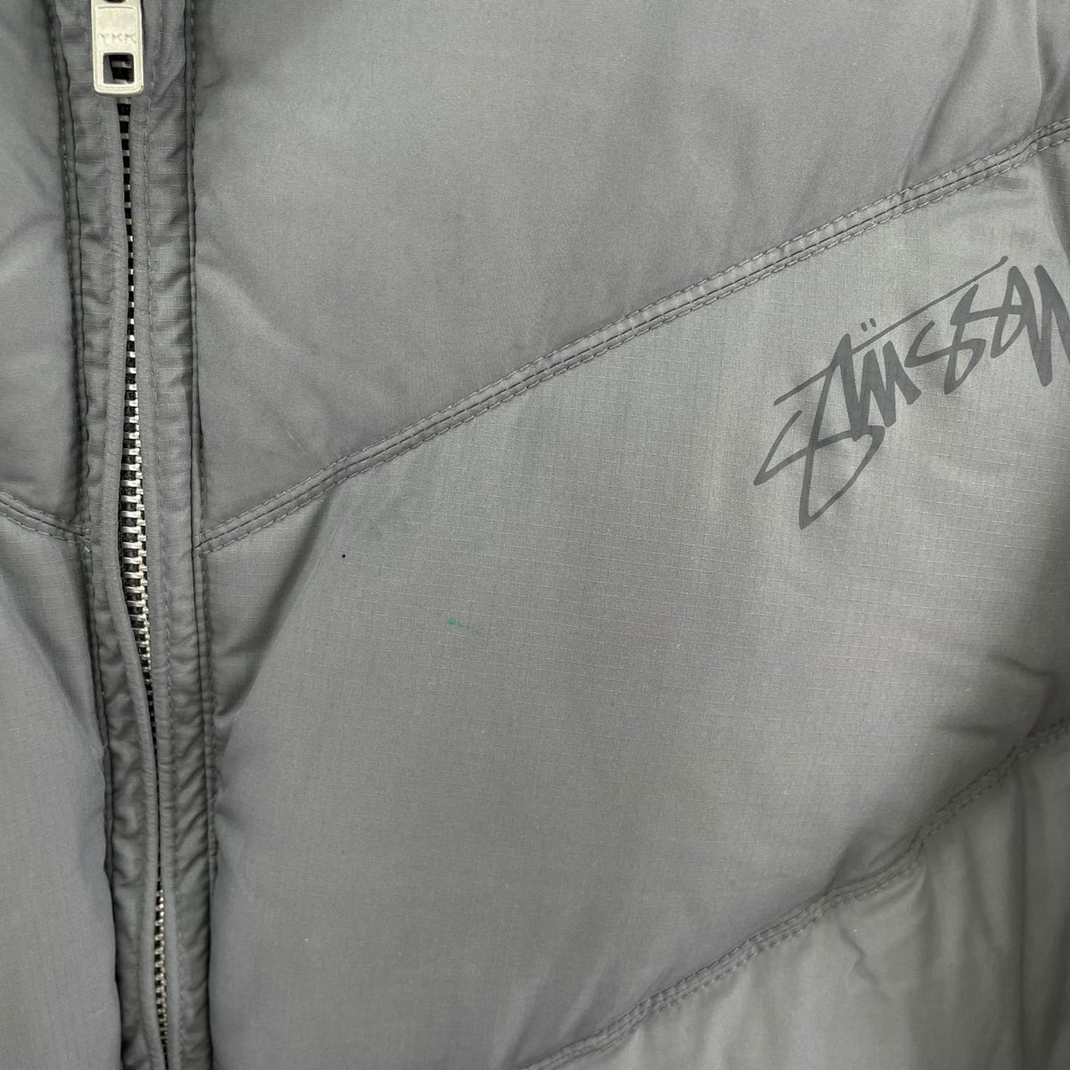 ダウンジャケット old stussy 白タグ 中綿ダウン M グレー