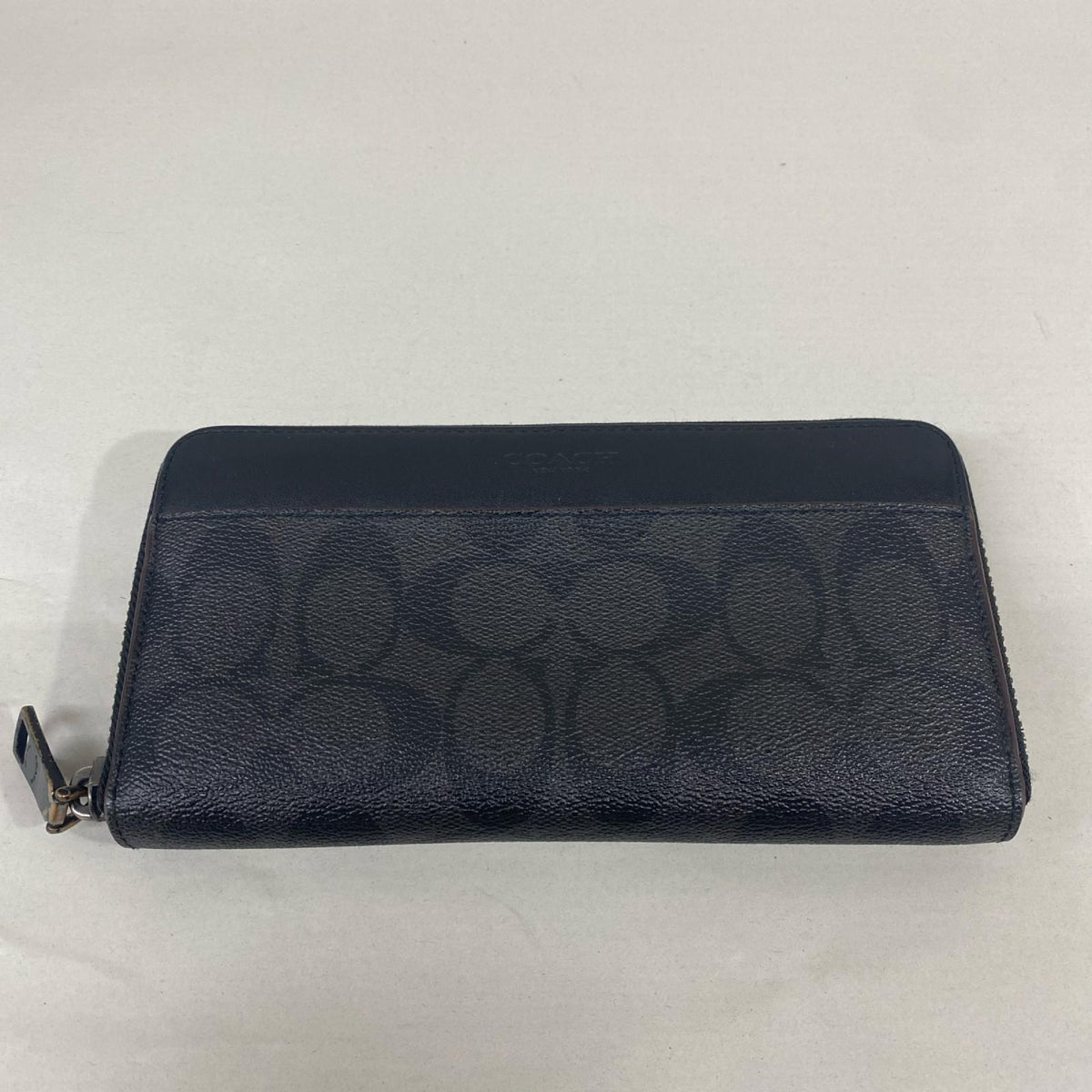 ッｼｸﾞﾈﾁｬｰ ﾚｻﾞｰ 財布 F25517