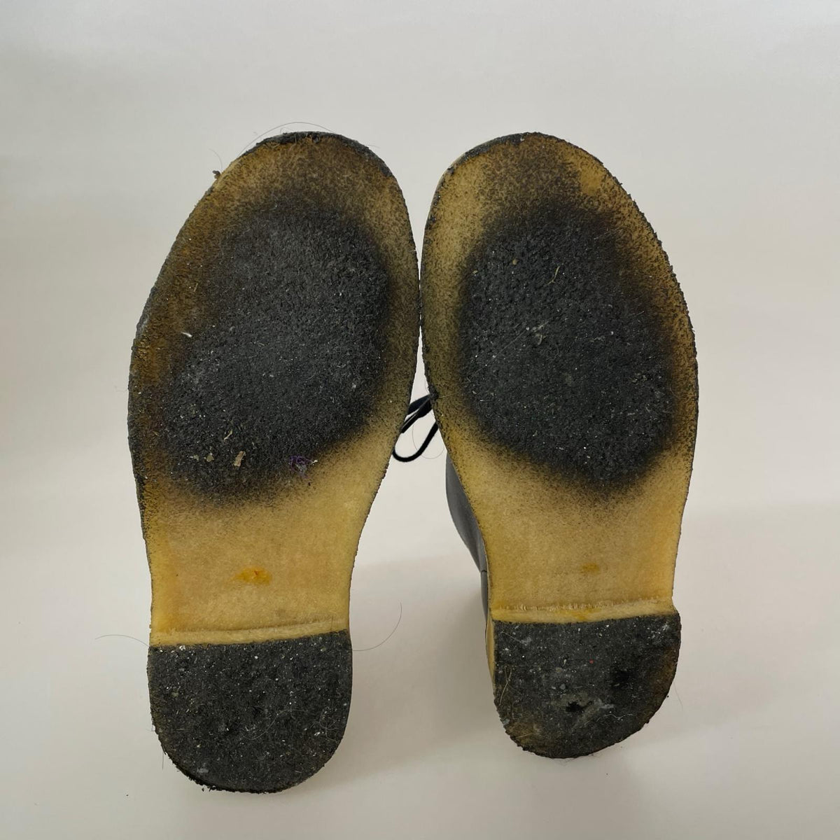 ブーツ Clarks ﾃﾞｻﾞｰﾄﾌﾞｰﾂ 黒 (25.5) ブラック