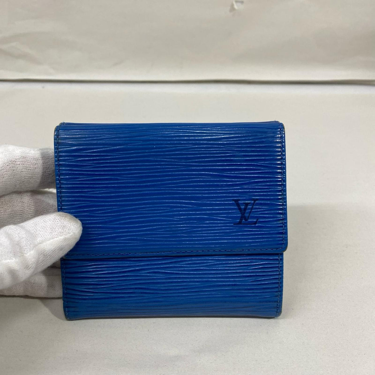 LV/