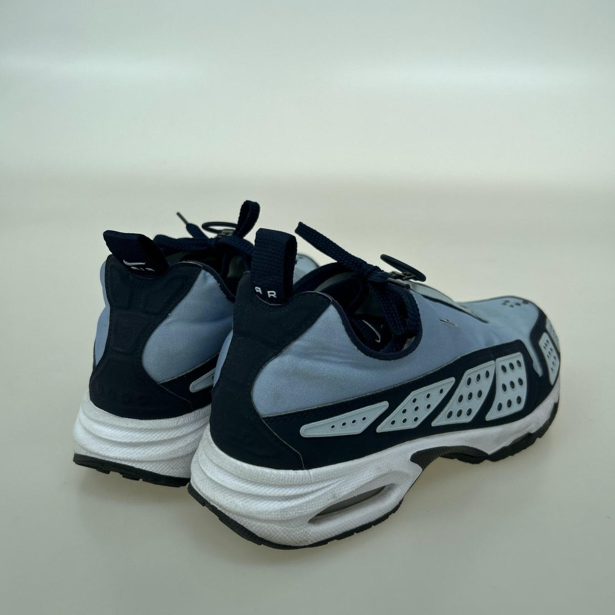 スニーカー AIR MAX ﾌﾞﾙｰｱｲｽ 26.0㎝ 26cm (US8 UK7 1/2 EU42) ブルー