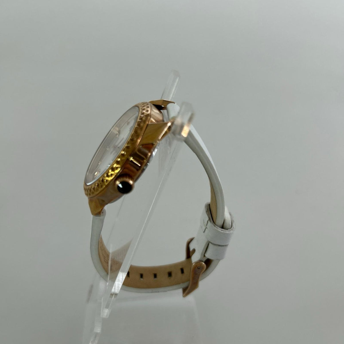 腕時計 Elegant white leather watch, 36 mm ホワイト