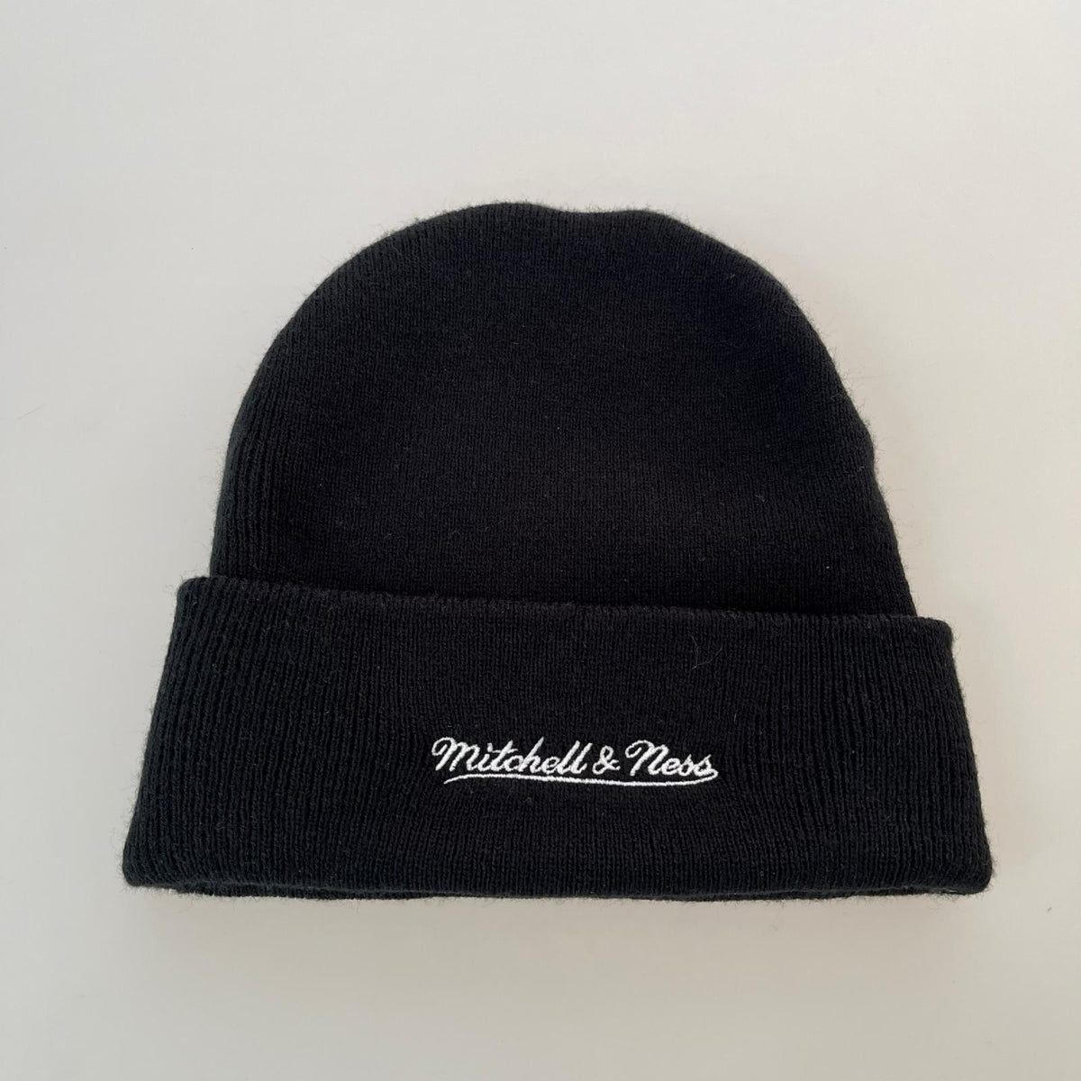 ニットキャップ 23fw Mitchell & Ness NCAA Beanie 黒 ブラック