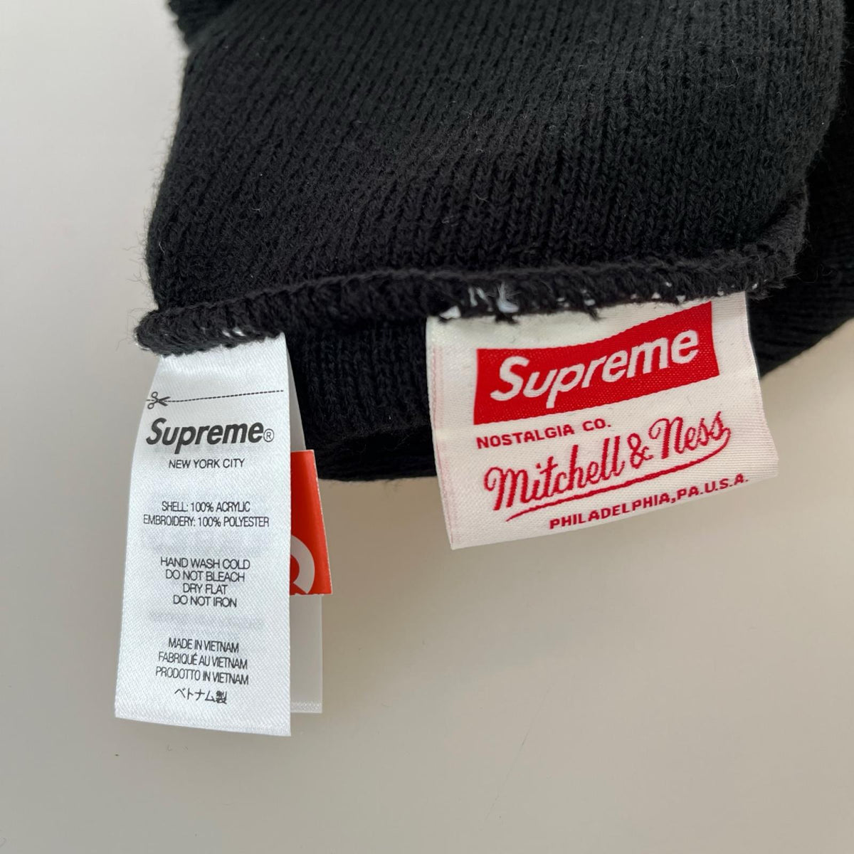 ニットキャップ 23fw Mitchell & Ness NCAA Beanie 黒 ブラック