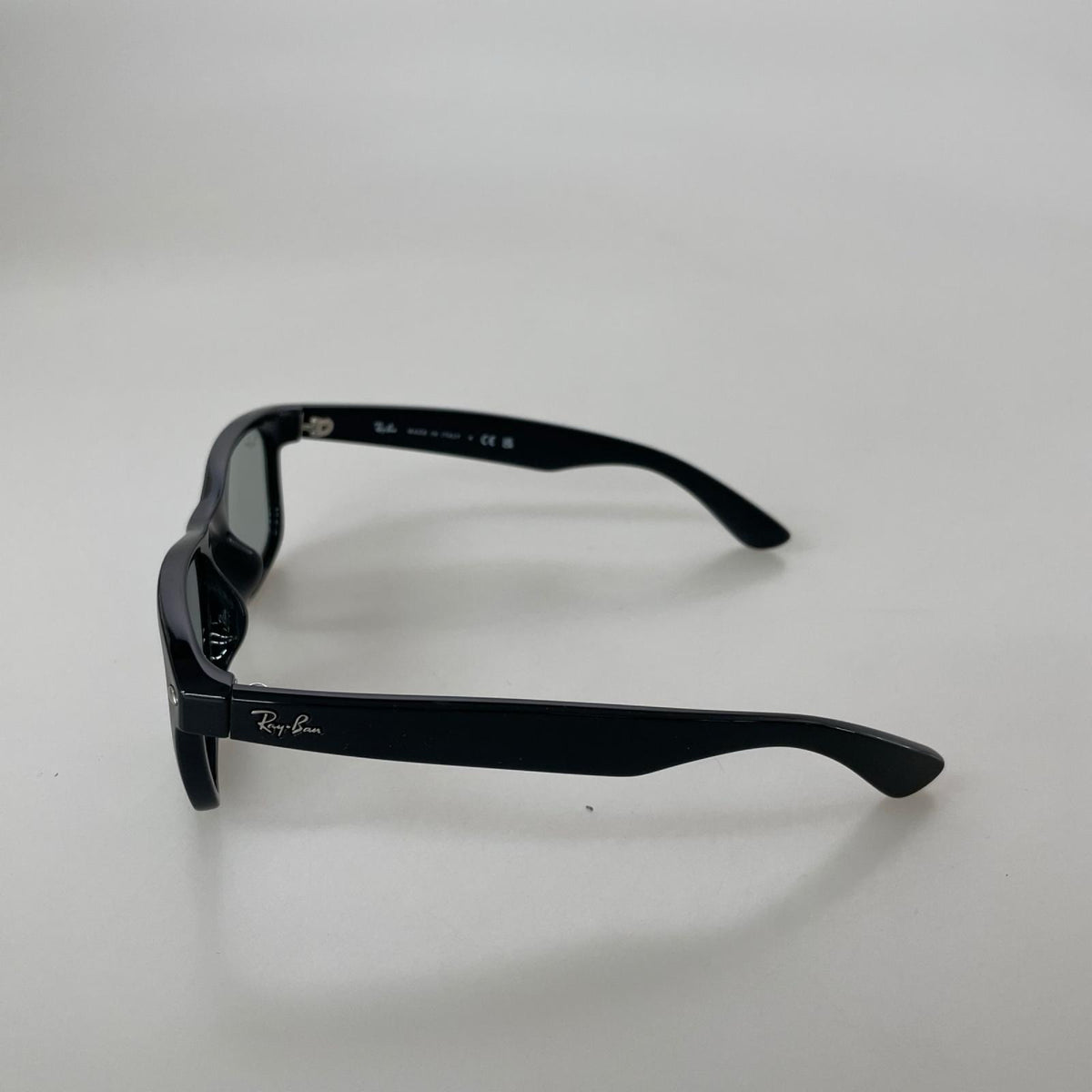 その他アクセサリー NEW WAYFARER ｻﾝｸﾞﾗｽ 黒 ブラック
