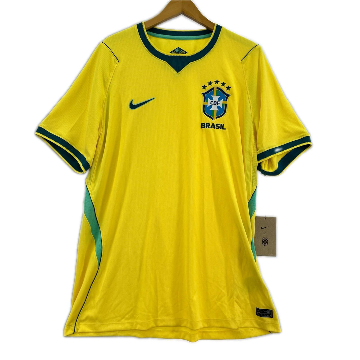 半袖Ｔシャツ NIKE 2026ｼｰｽﾞﾝ ﾌﾞﾗｼﾞﾙ代表 ﾚﾌﾟﾘｶ ﾎｰﾑﾕﾆﾌｫｰﾑ IF7054-724 黄 (L) L イエロー