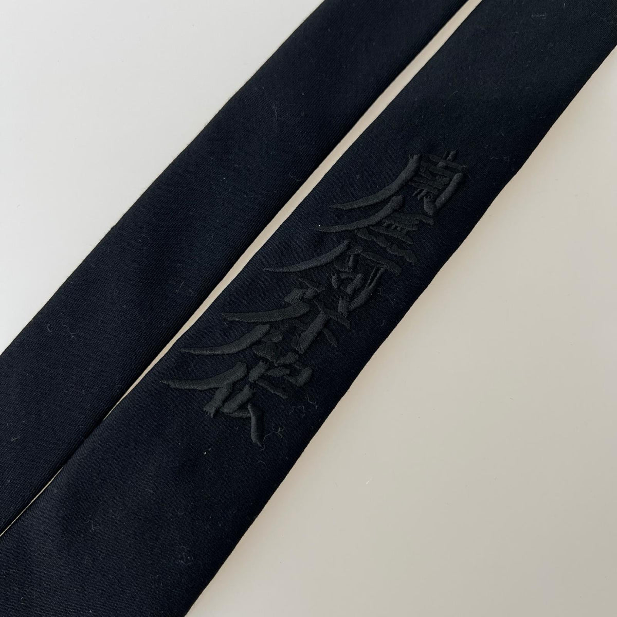 その他アクセサリー Yohji Yamamoto 南無阿弥陀仏 Embroidery tie ﾈｸﾀｲ 黒