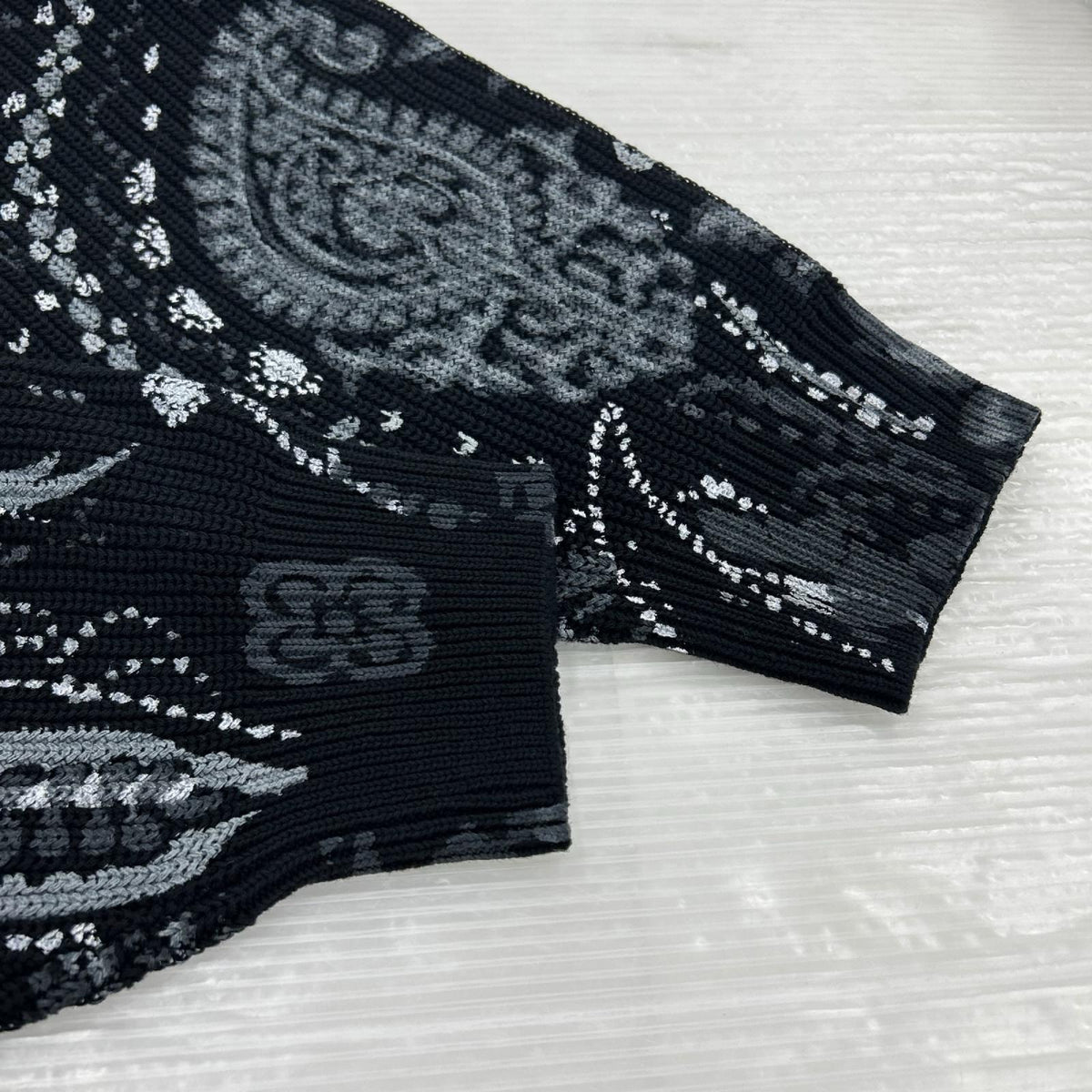 ニット Supreme Printed Paisley Sweater 黒 (XL) ブラック