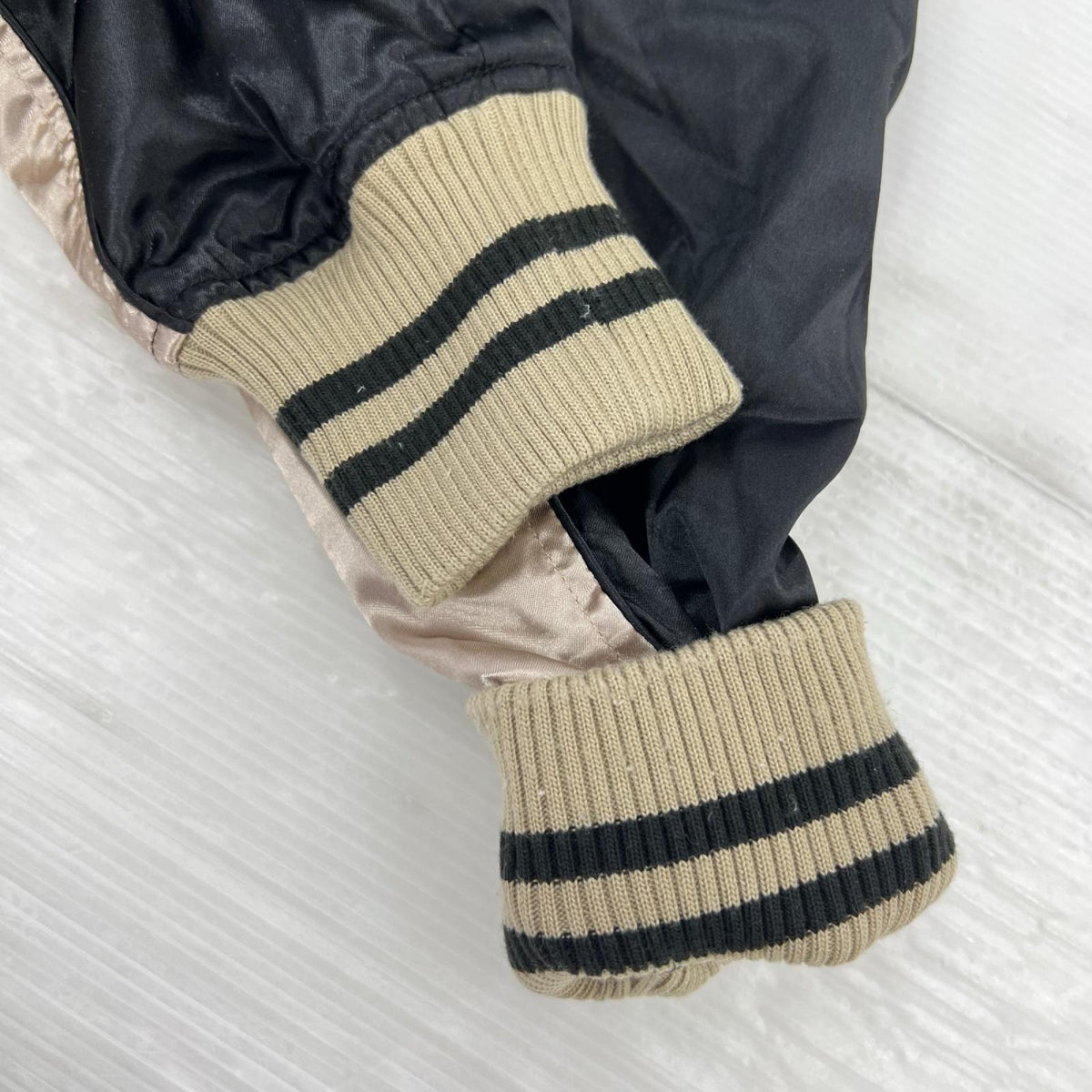 ブルゾン 黒龍 刺繍サテンスカジャン ゴールド