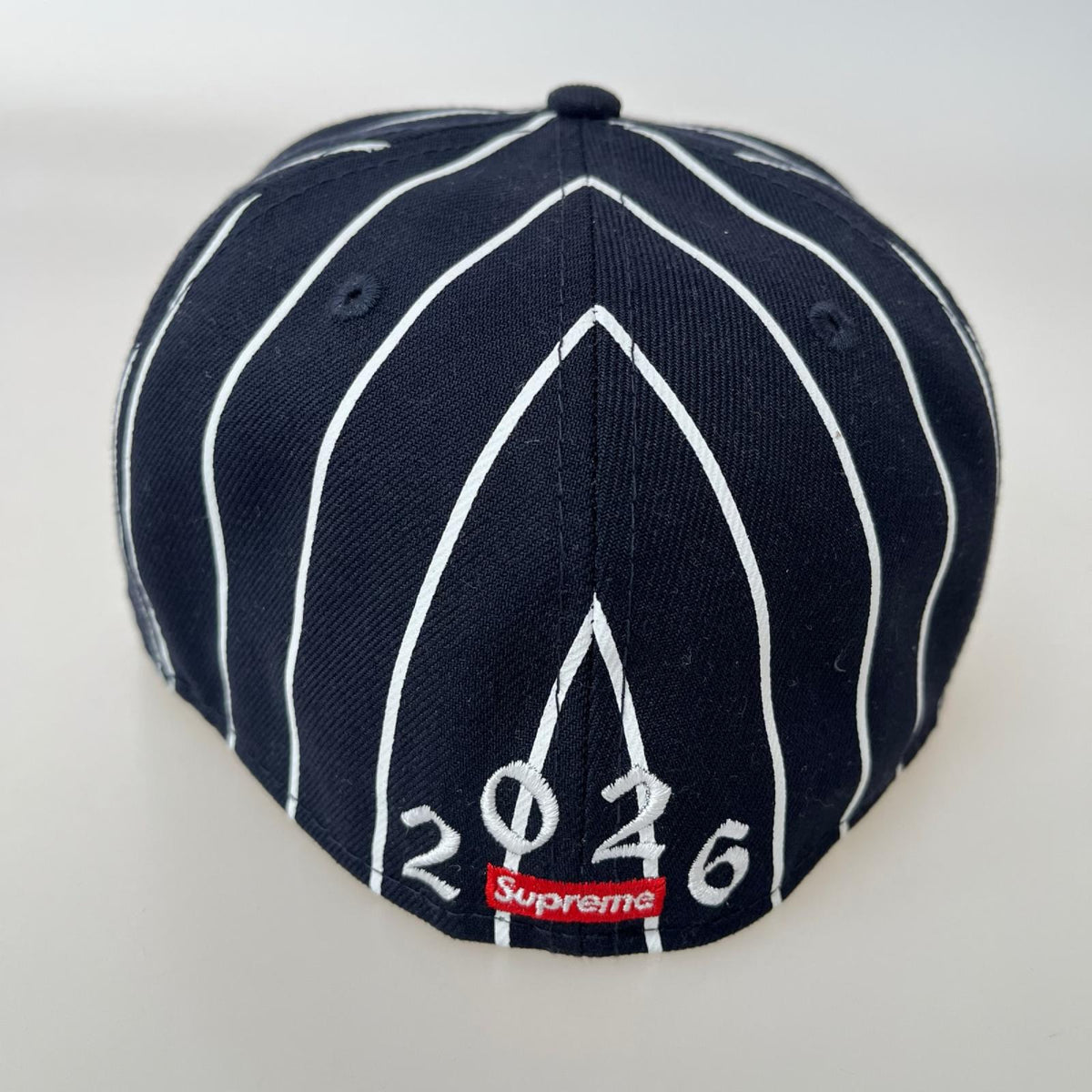 キャップ Supreme Devil S Logo New Era Stripe ネイビー