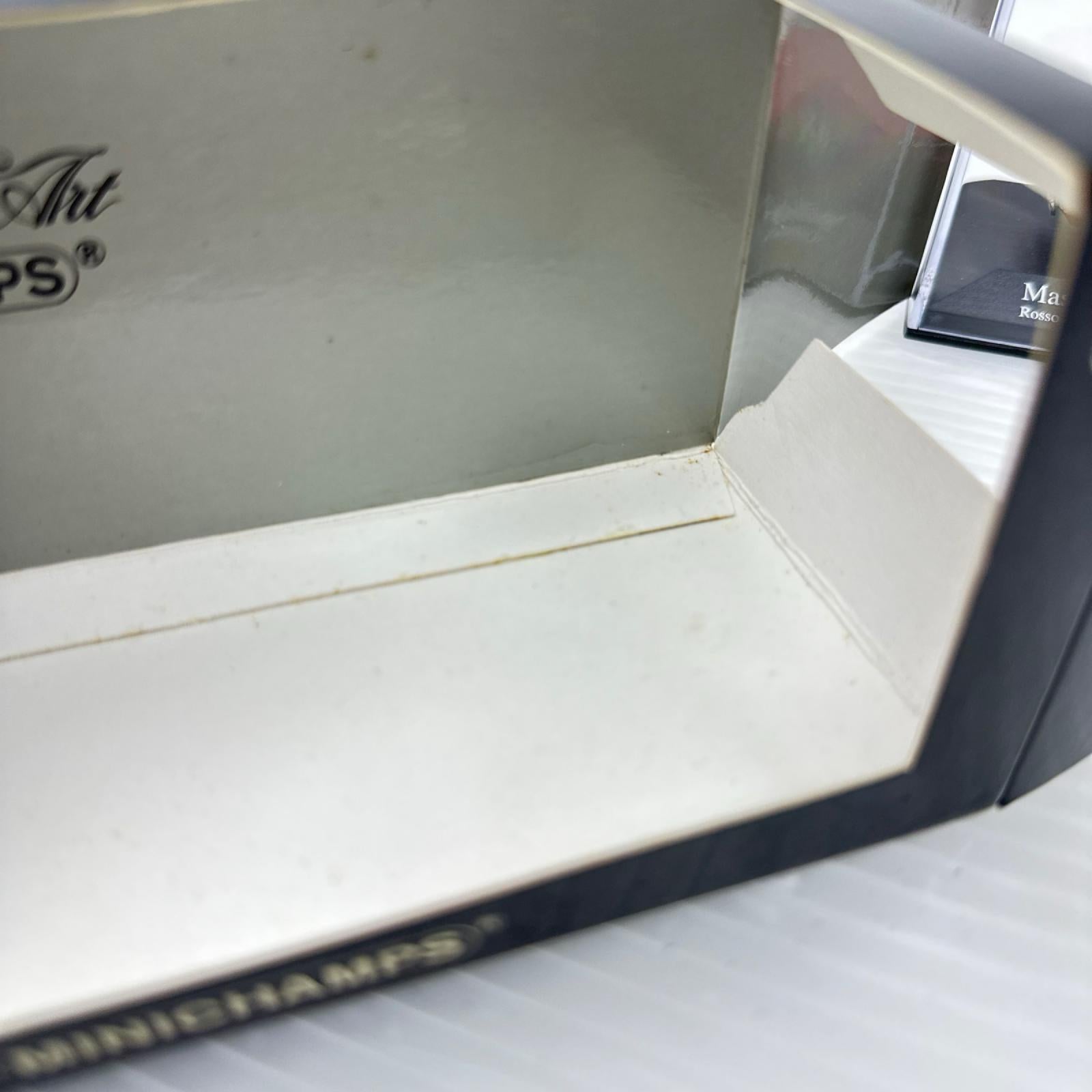 MINICHAMPS　Maserati Ghibli MINICHAMPS (ミニチャンプス) スケールカー