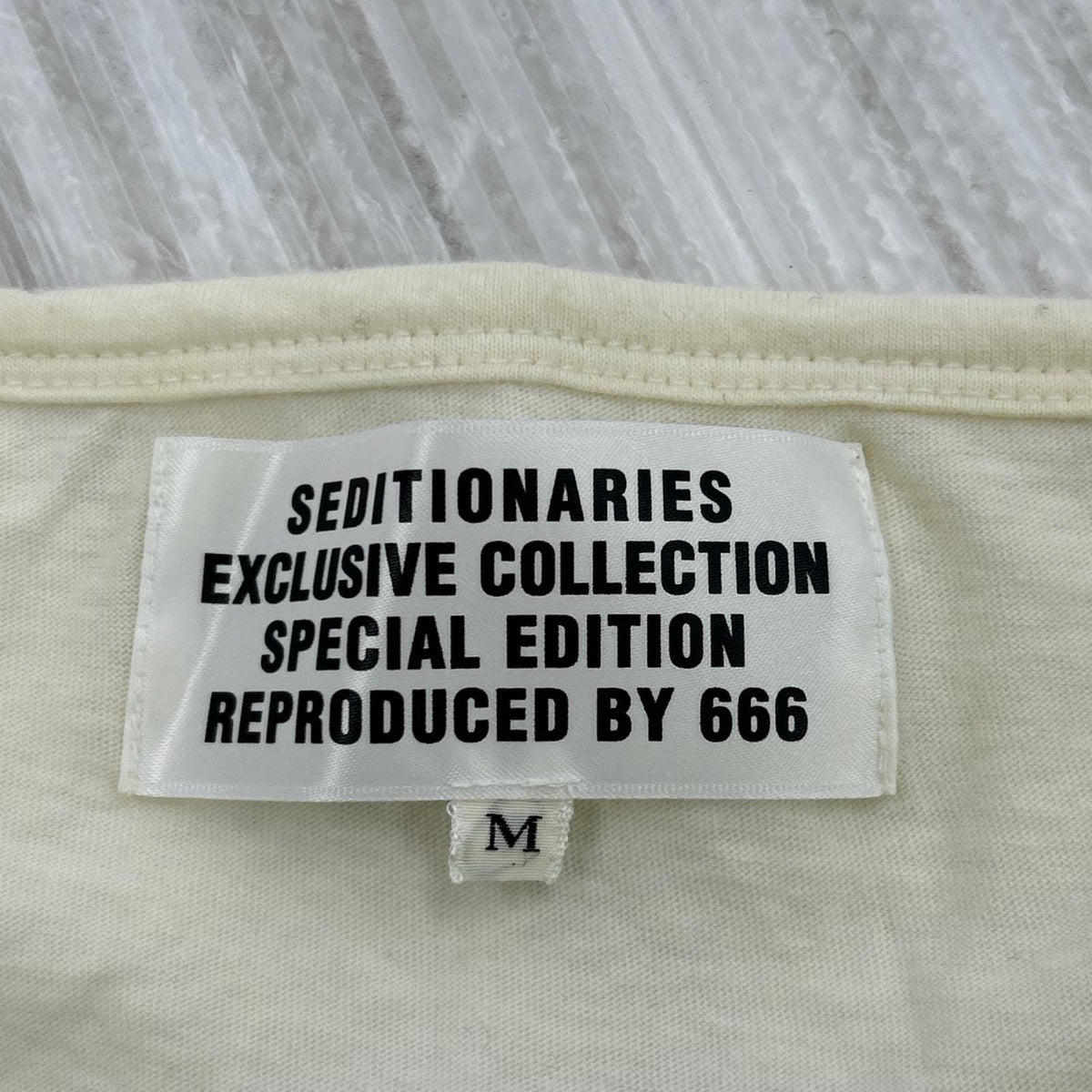 半袖Ｔシャツ SEDITIONARIES by 666 ｶｳﾎﾞｰｲﾌﾟﾘﾝﾄ M M