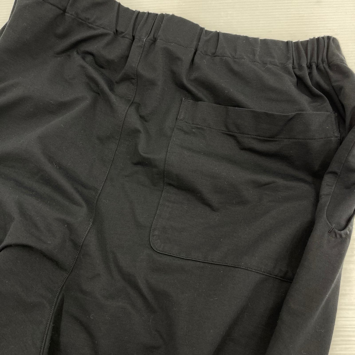 パンツ YOKO SAKAMOTO　TAPERED TROUSERS M ブラック