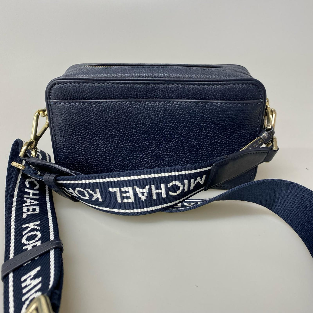 ショルダーバッグ Small logo Crossbody camera bag ネイビー