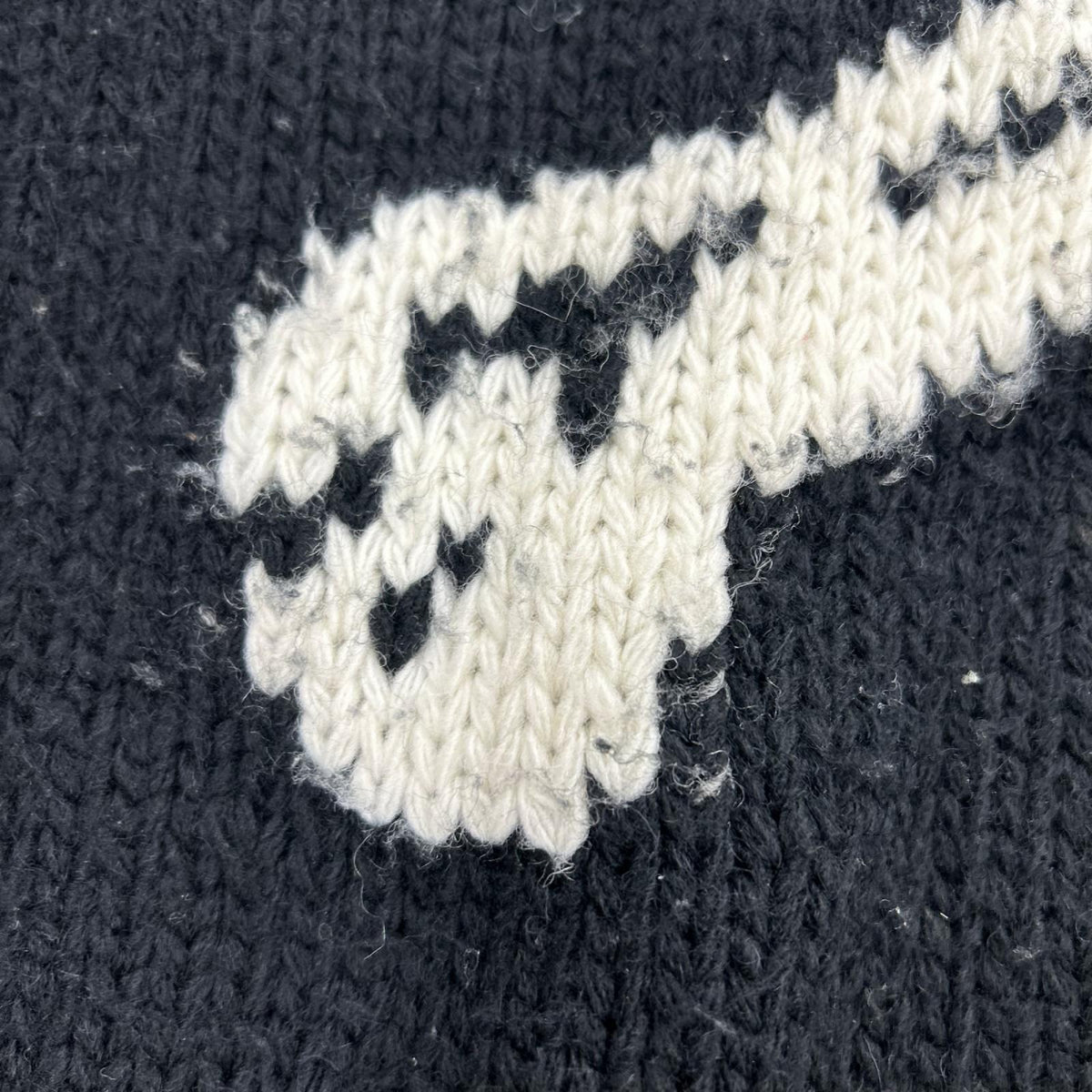 ニット CROSS BONE KNIT ｱｸﾘﾙ ｸﾙｰﾈｯｸ 黒 (L) L ブラック