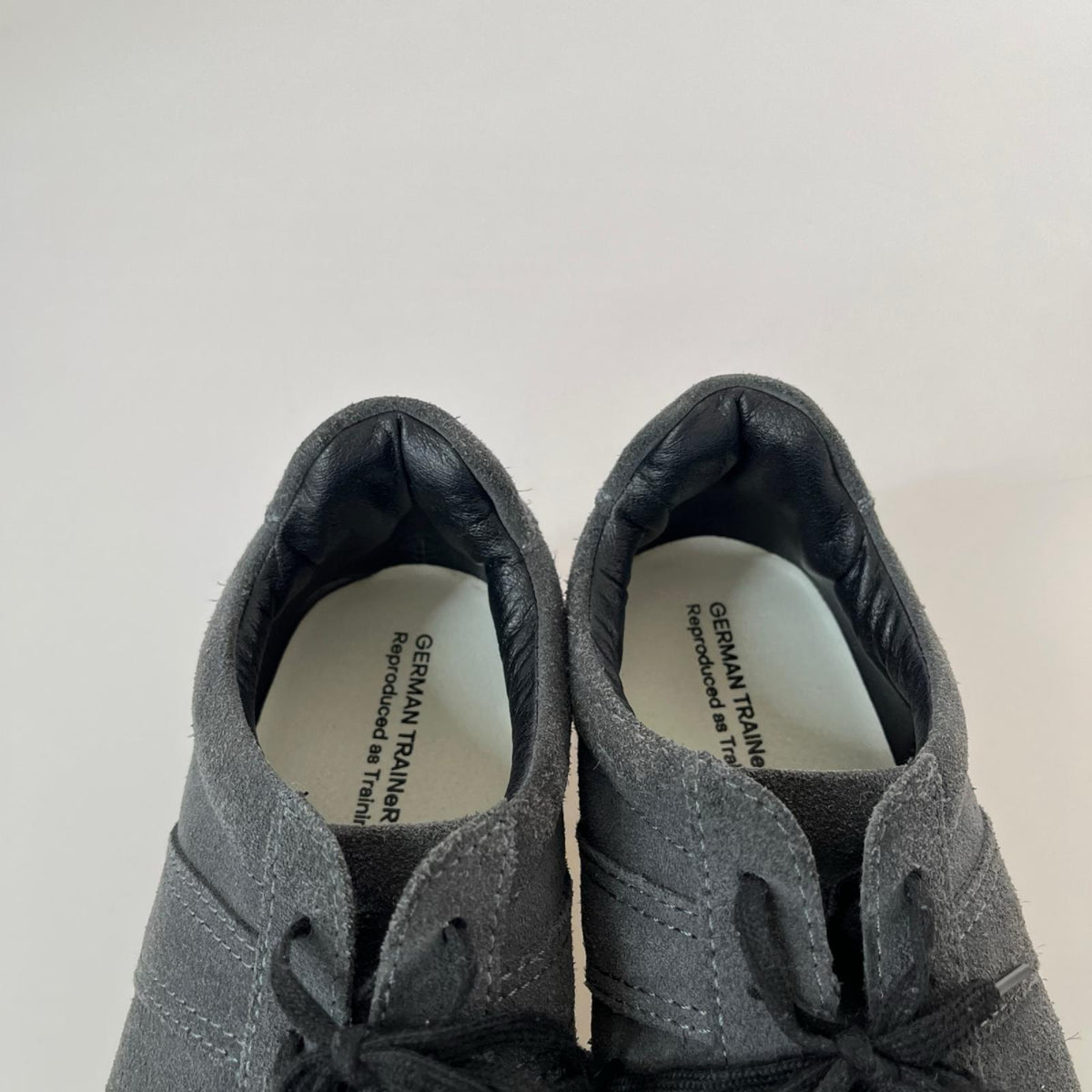 スニーカー GERMAN TRAINeR 41 41 グレー