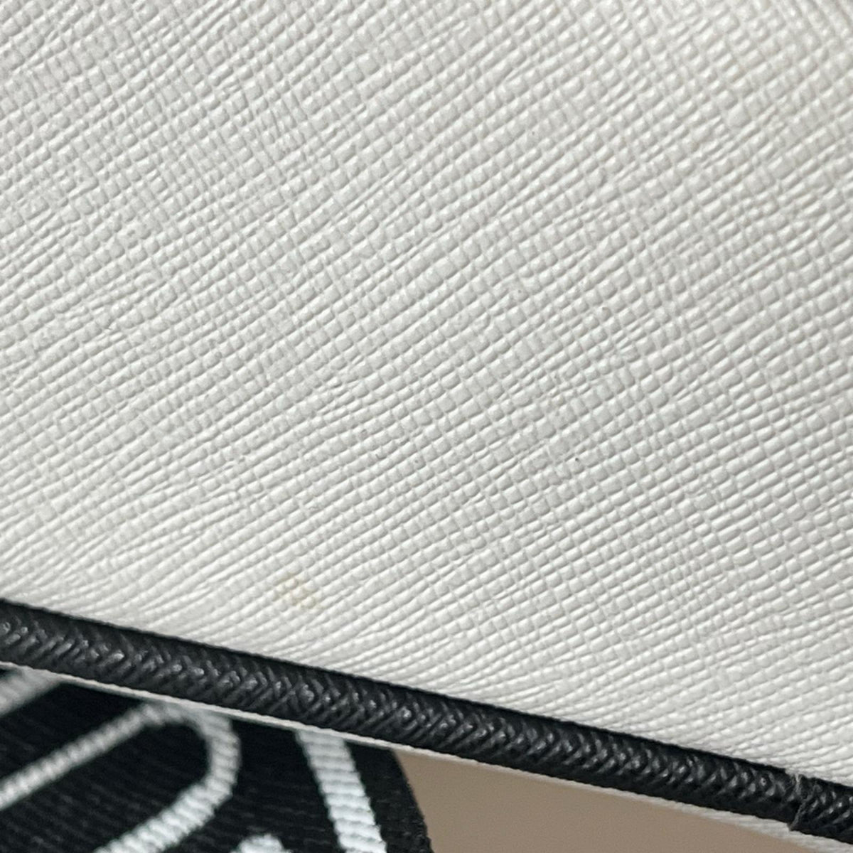 ショルダーバッグ ERIN MINI CROSSBADY WHT ホワイト