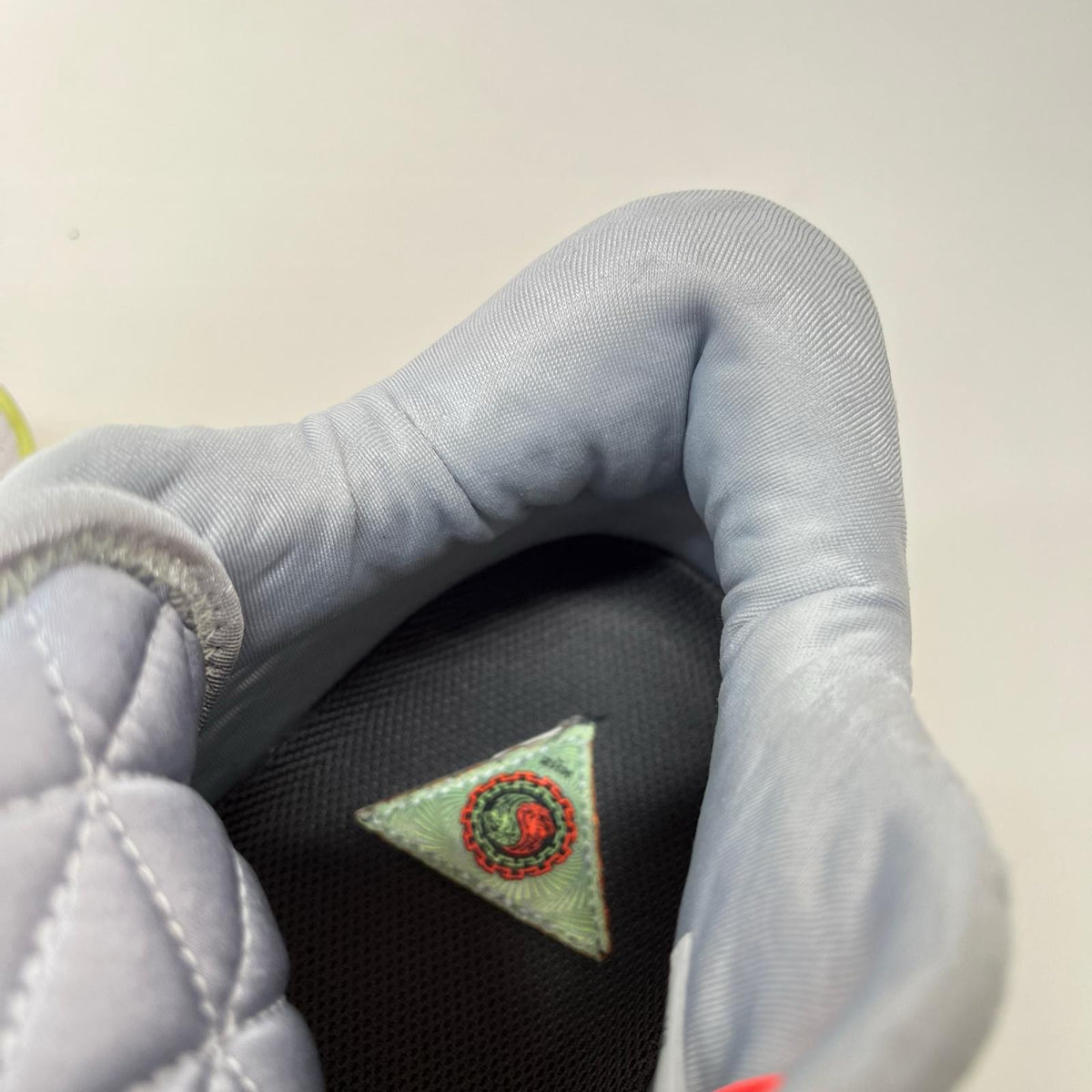 スニーカー LeBron 22 30.0cm 30cm (US12 UK11 1/2 EU50) ホワイト
