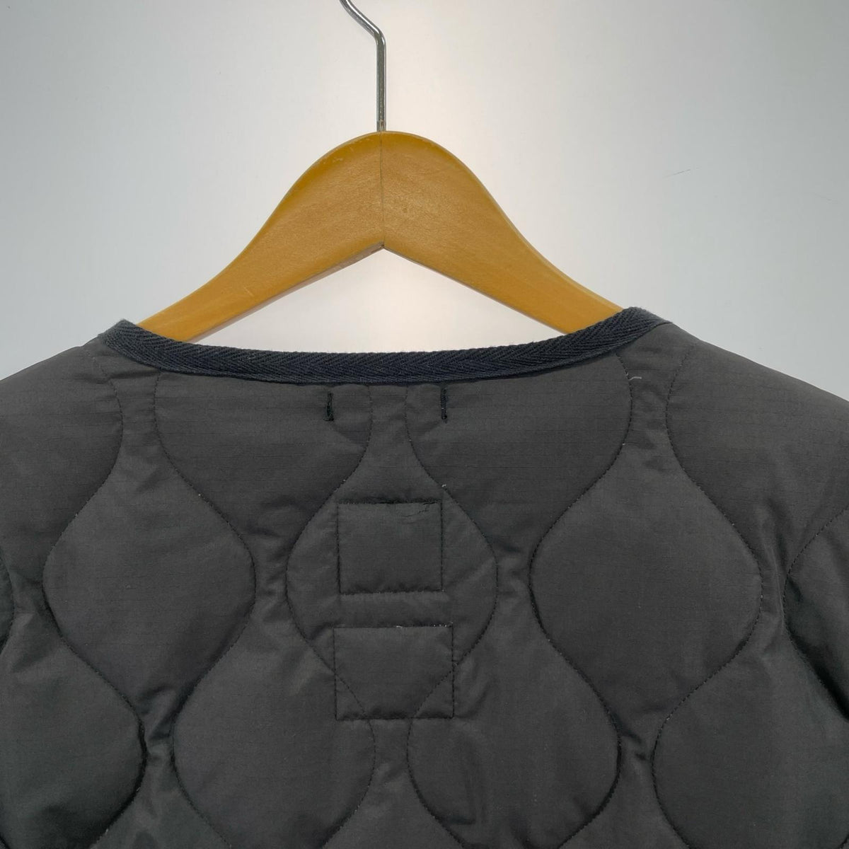 ダウンジャケット ﾐﾘﾀﾘｰ ｸﾙｰﾈｯｸ ﾀﾞｳﾝｺｰﾄ 黒 (XL) LL ブラック