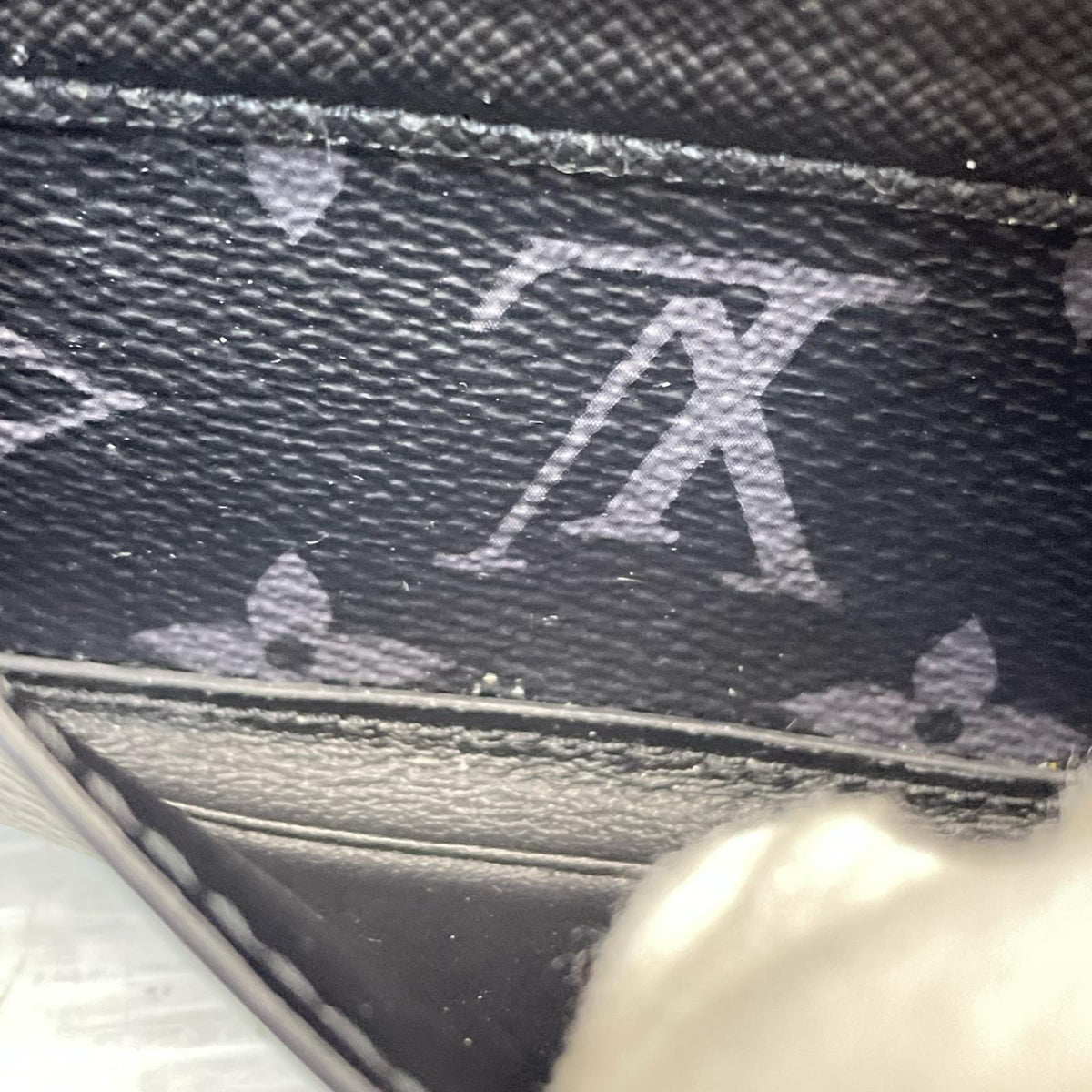 LOUIS VUITTON ジッピー・オーガナイザー　モノグラム・エクリプス　リバース