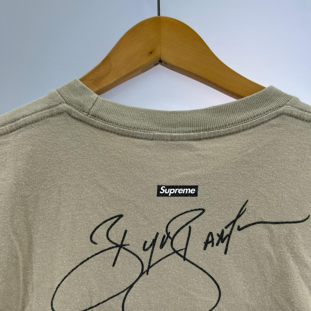 半袖Ｔシャツ 19SS Buju Banton Wake The World Tee S ベージュ