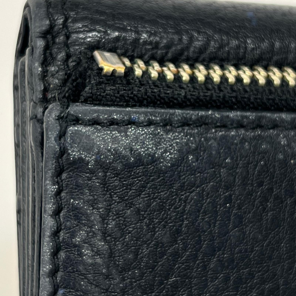 コンパクトウォレット calm wallet ﾚｻﾞｰ ｳｫﾚｯﾄ 黒 ブラック