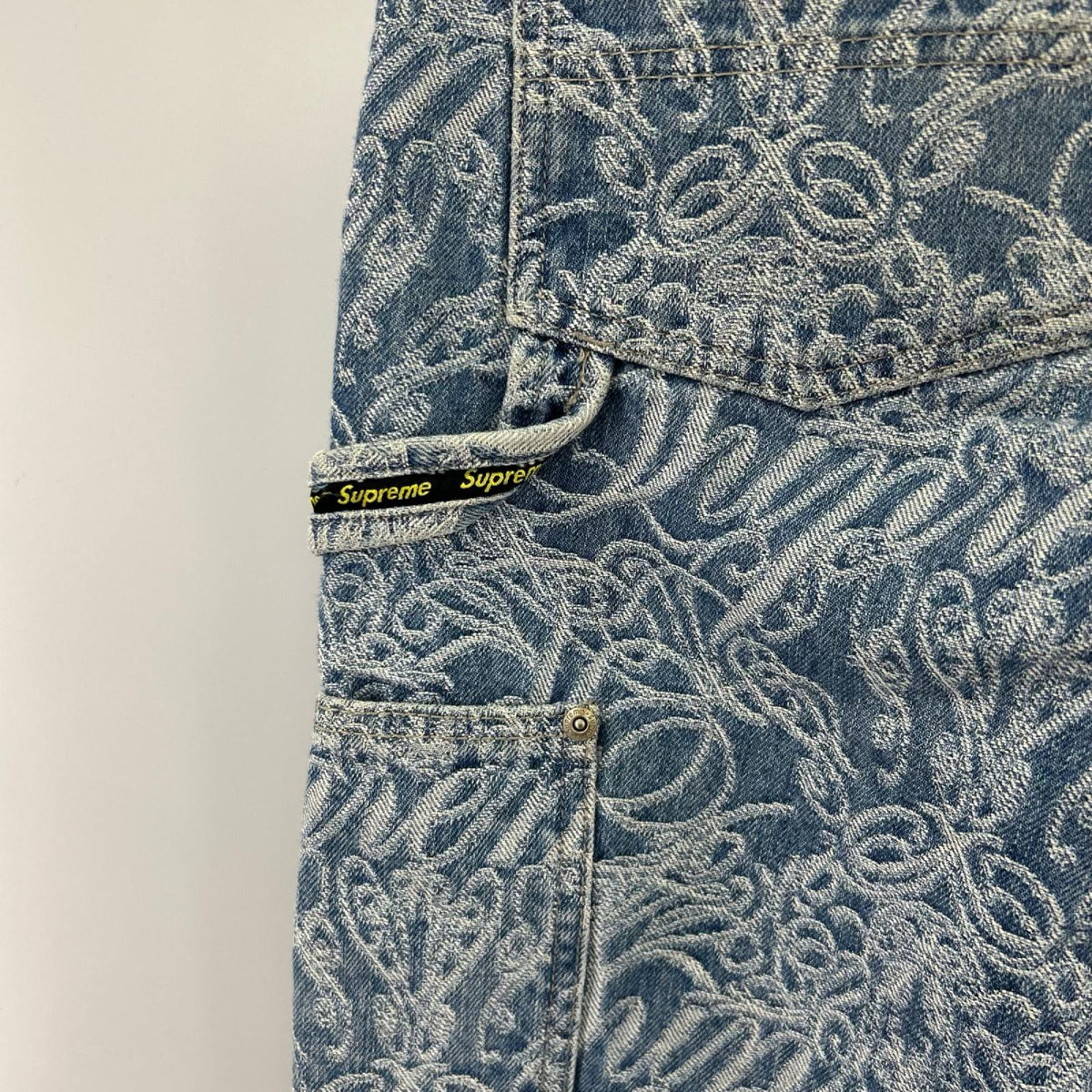 デニムパンツ Script Jacquard Double Knee Denim W32 32 ブルー