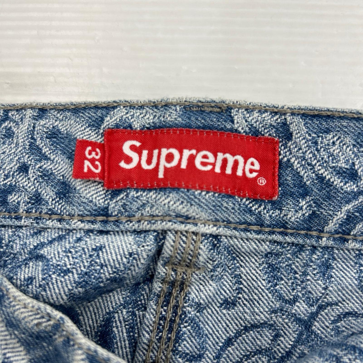デニムパンツ Script Jacquard Double Knee Denim W32 32 ブルー