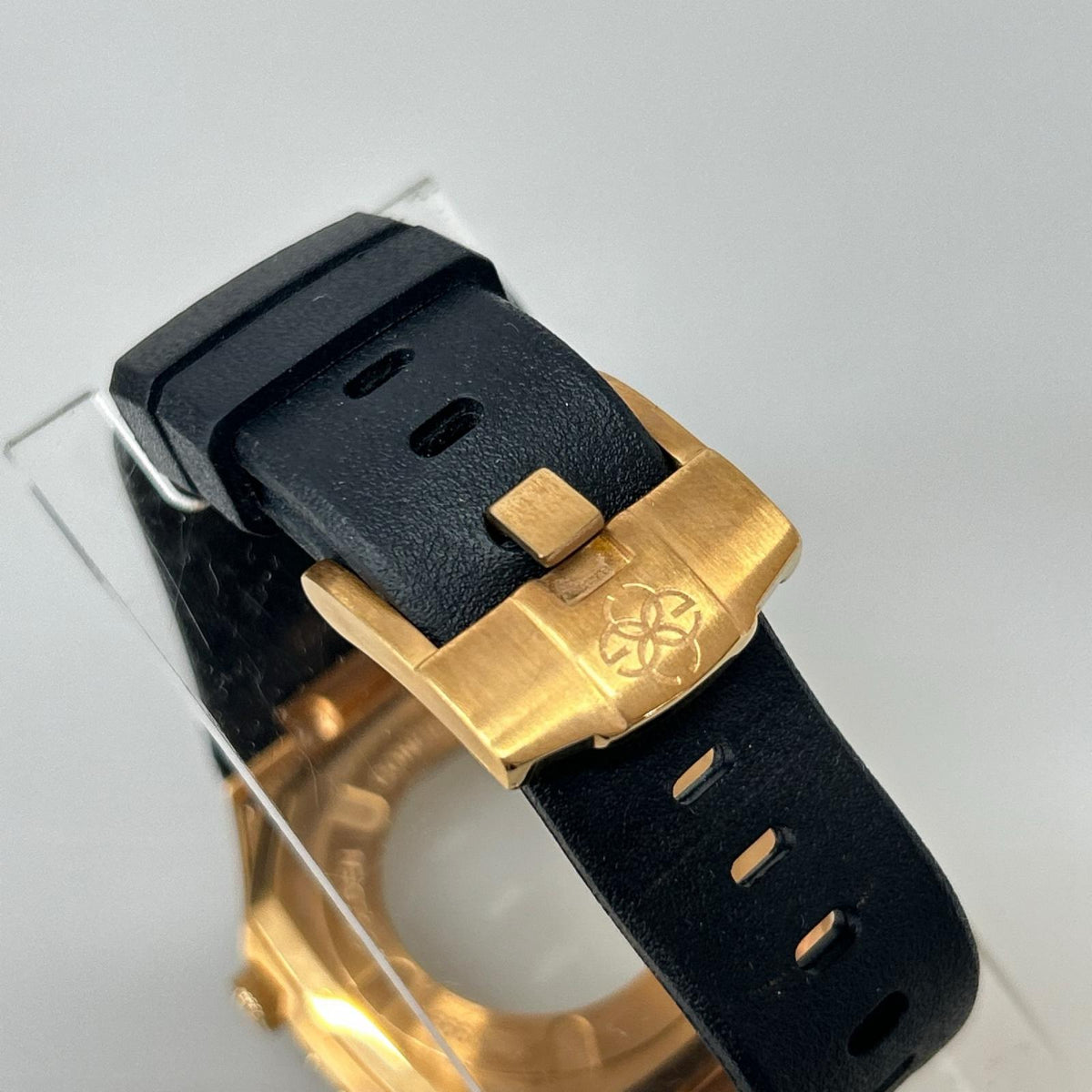 その他アクセサリー GOLDEN CONCEPT APPLE WATCH Case SP‐44 ブラウン