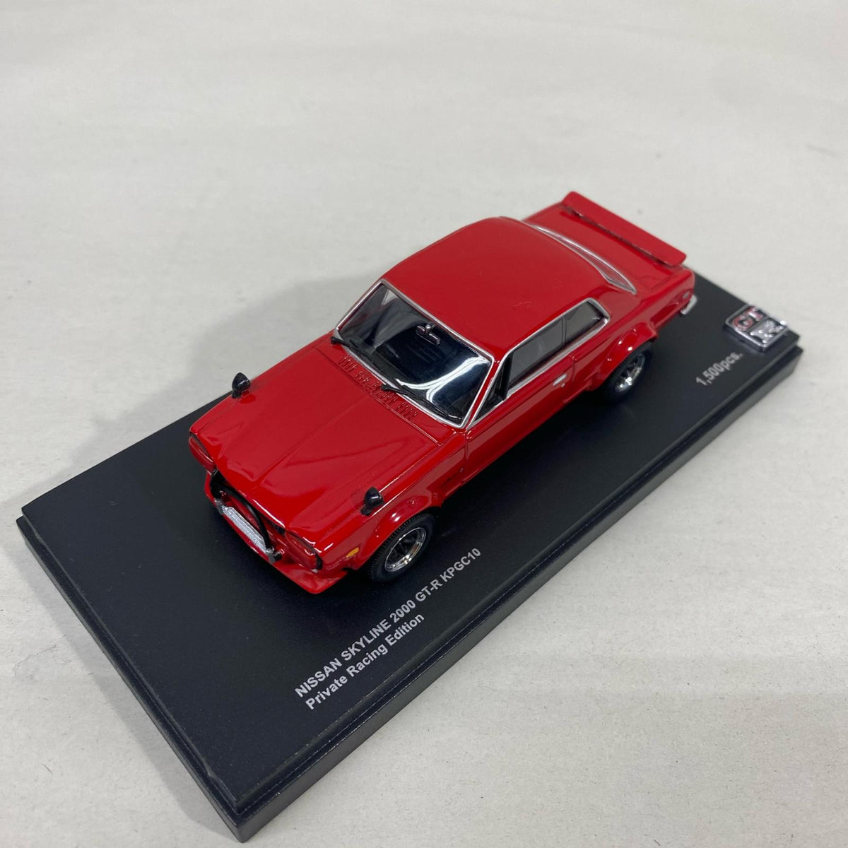 NISSASN SKYLINE 2000 GT-R KPGC10 スケールカー