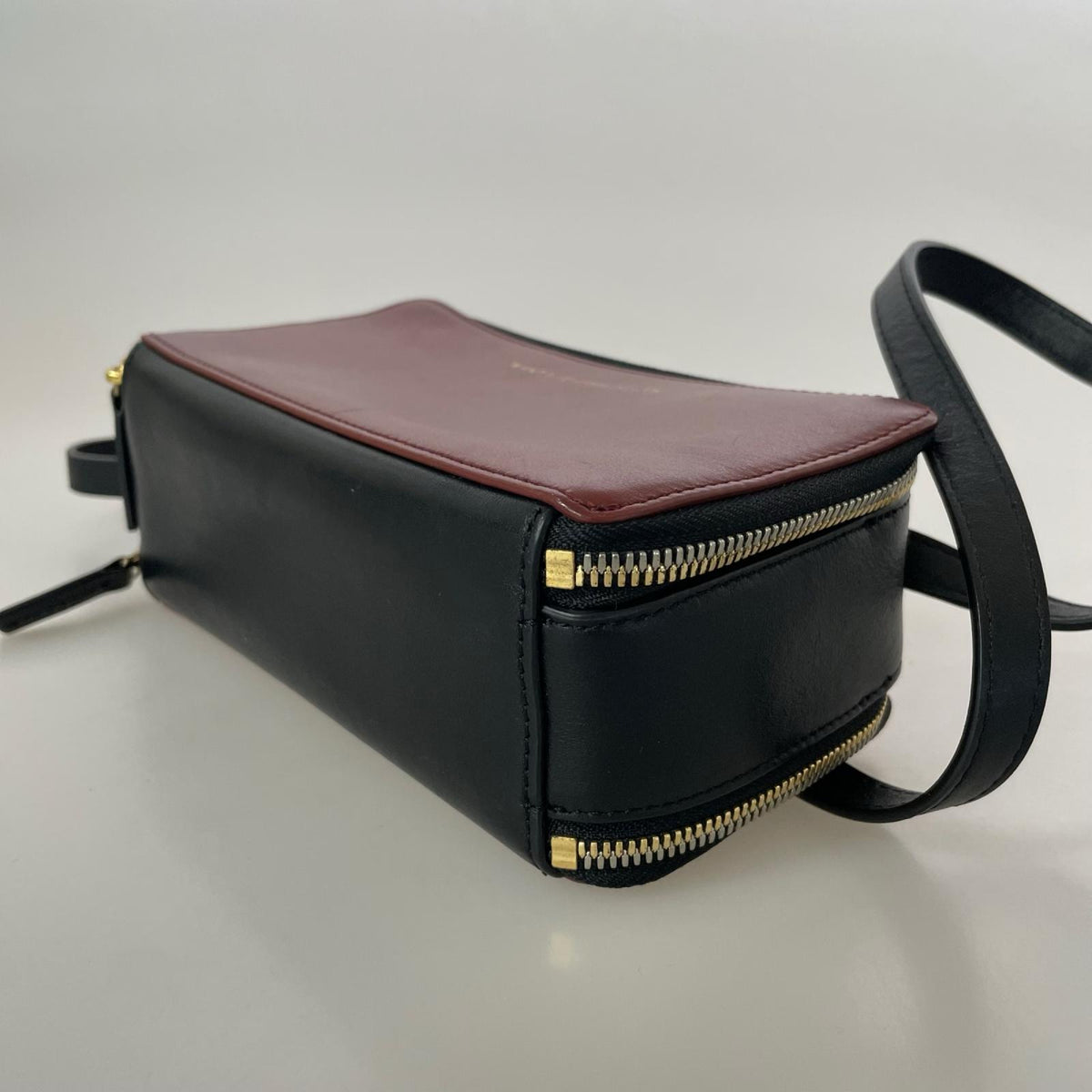 ショルダーバッグ WANT Les Essentiels De La Vie ﾊﾞｯｸﾞ