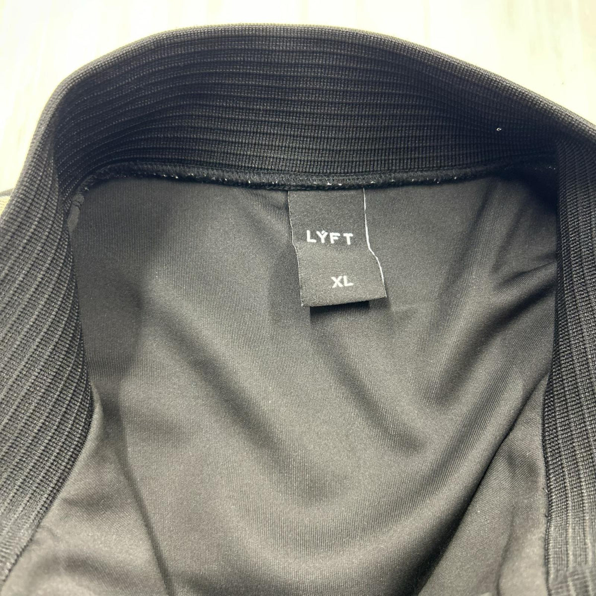 ジャケット LYFT ﾄﾗｯｸｼﾞｪｯﾄ　黒　XL ブラック