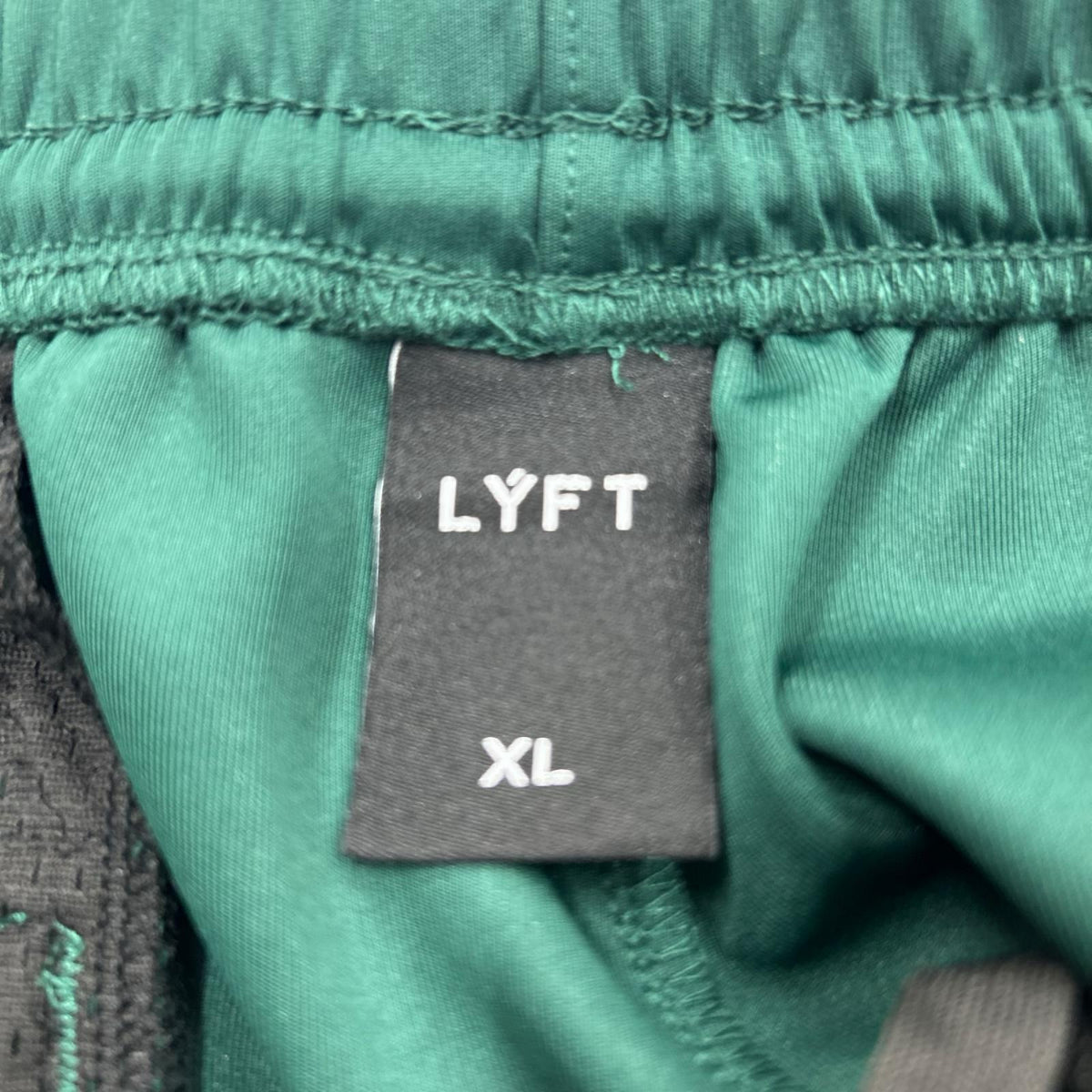 パンツ LYFT ﾄﾗｯｸﾊﾟﾝﾂ 緑 XL グリーン