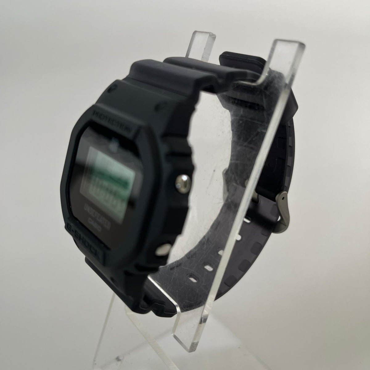 腕時計 CASIO G-SHOCK×UNDEFEATED DWE-5600UD-1JR ﾃﾞｼﾞﾀﾙ時計 ブラック