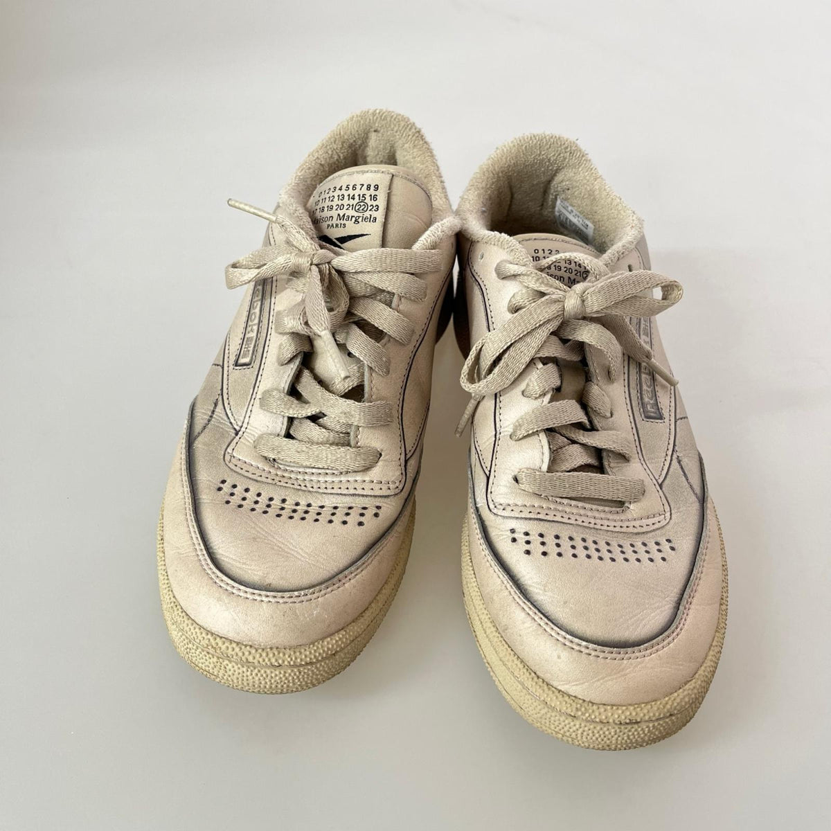 スニーカー ×Reebok ｽﾆｰｶｰ 24 24cm (US6 UK5 1/2 EU38) ベージュ