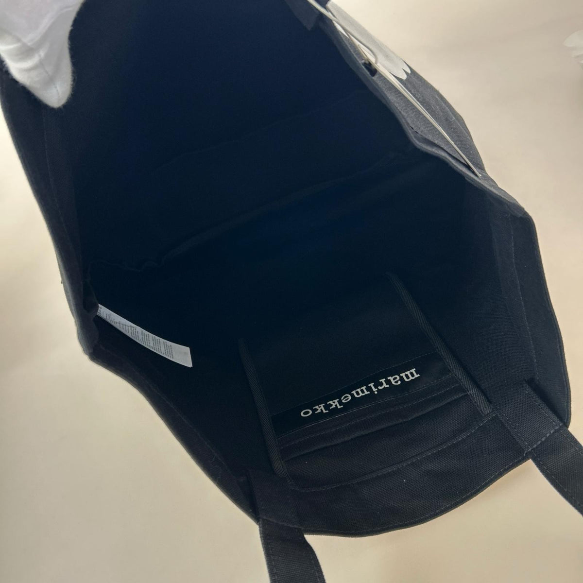 トートバッグ ｳﾆｯｺ柄ケシの花 BLK ブラック