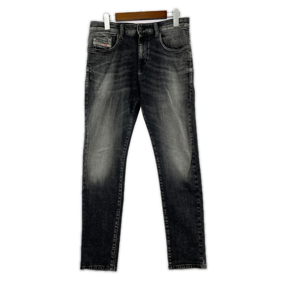 デニムパンツ DIESEL D-STRUKT-R ｽｷﾆｰﾃﾞﾆﾑﾊﾟﾝﾂ 黒 (W28) 28 グレー
