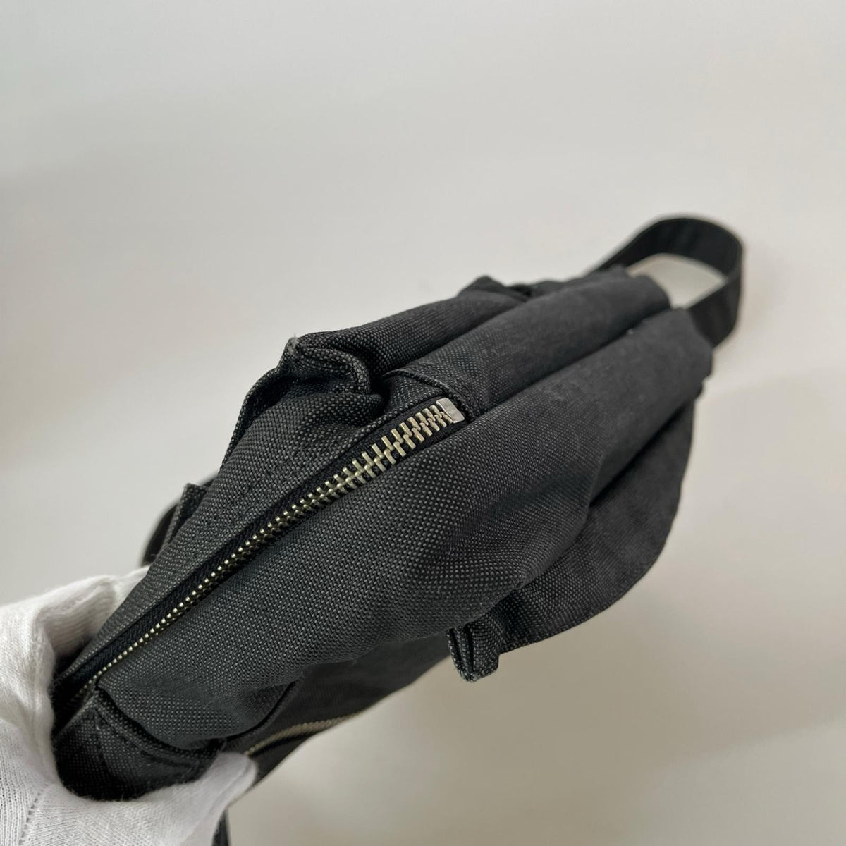 ショルダーバッグ 592-07627 SMOKY ﾌﾞﾗｯｸ グレー