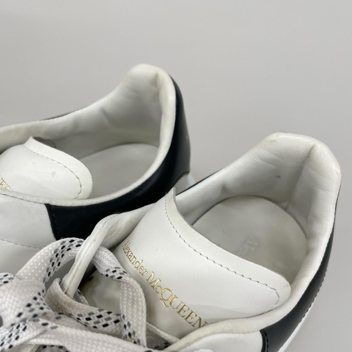 スニーカー Oversized Sneakers　553680 （42 1/2 E） ホワイト ホワイト