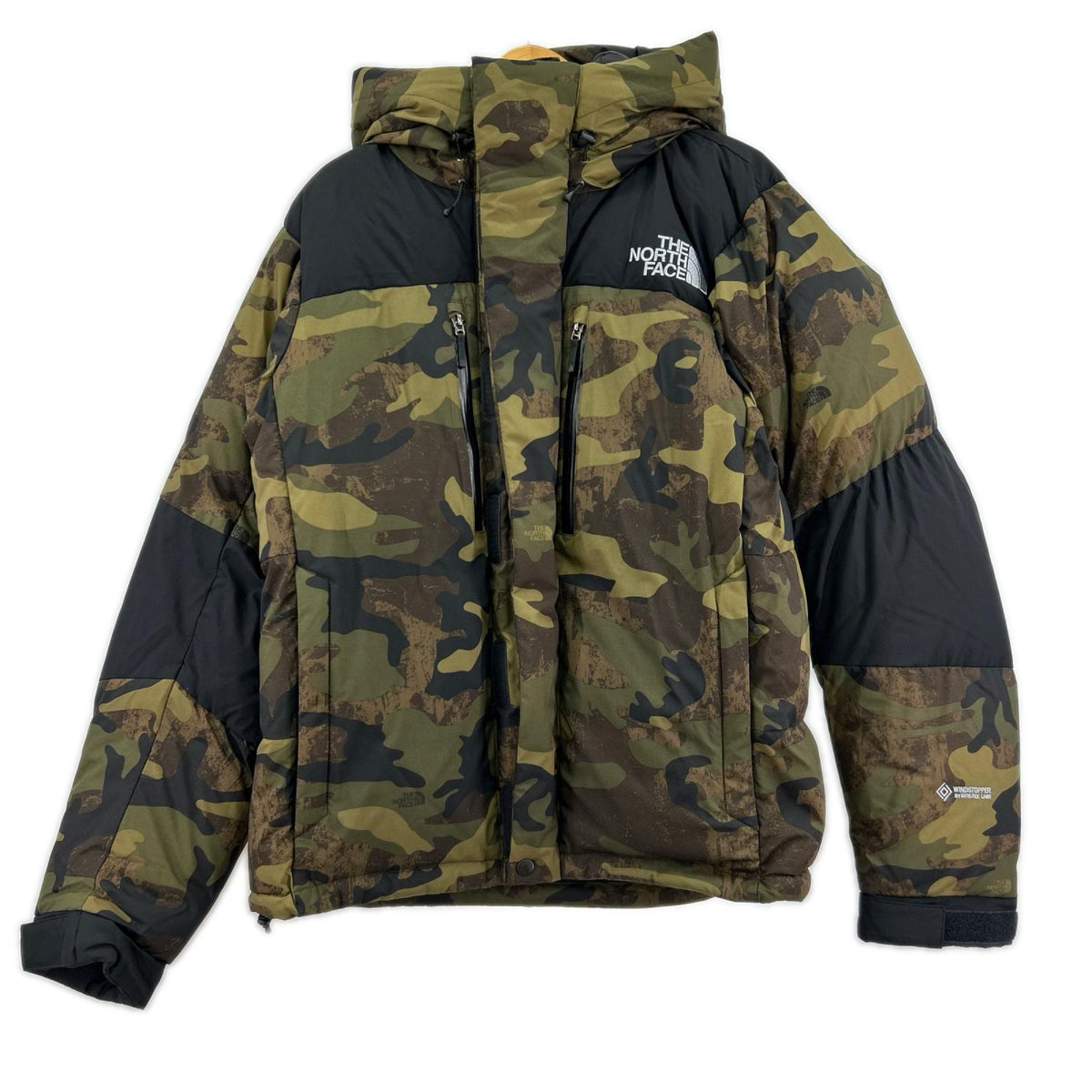 ダウンジャケット THE NORTH FACE Batro Light Jacket ND92341 ｶﾓ （L） L