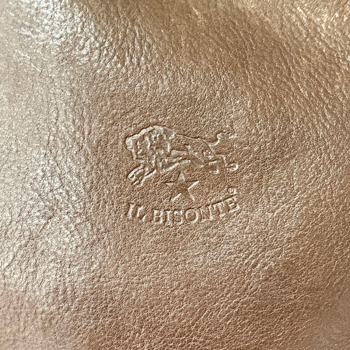 ショルダーバッグ ﾚｻﾞｰ ブラウン
