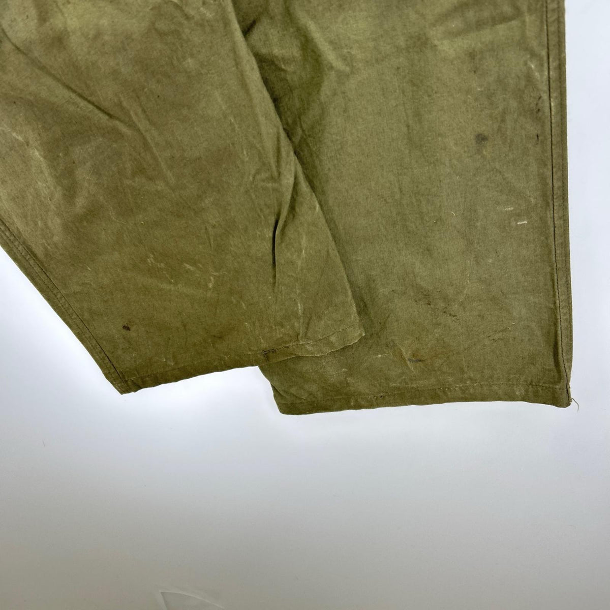 パンツ 赤紫ｲﾝｸﾀｸﾞ ﾌﾞﾙｶﾞﾘｱ軍 ﾐﾘﾀﾘｰﾊﾟﾝﾂ GRN カーキ