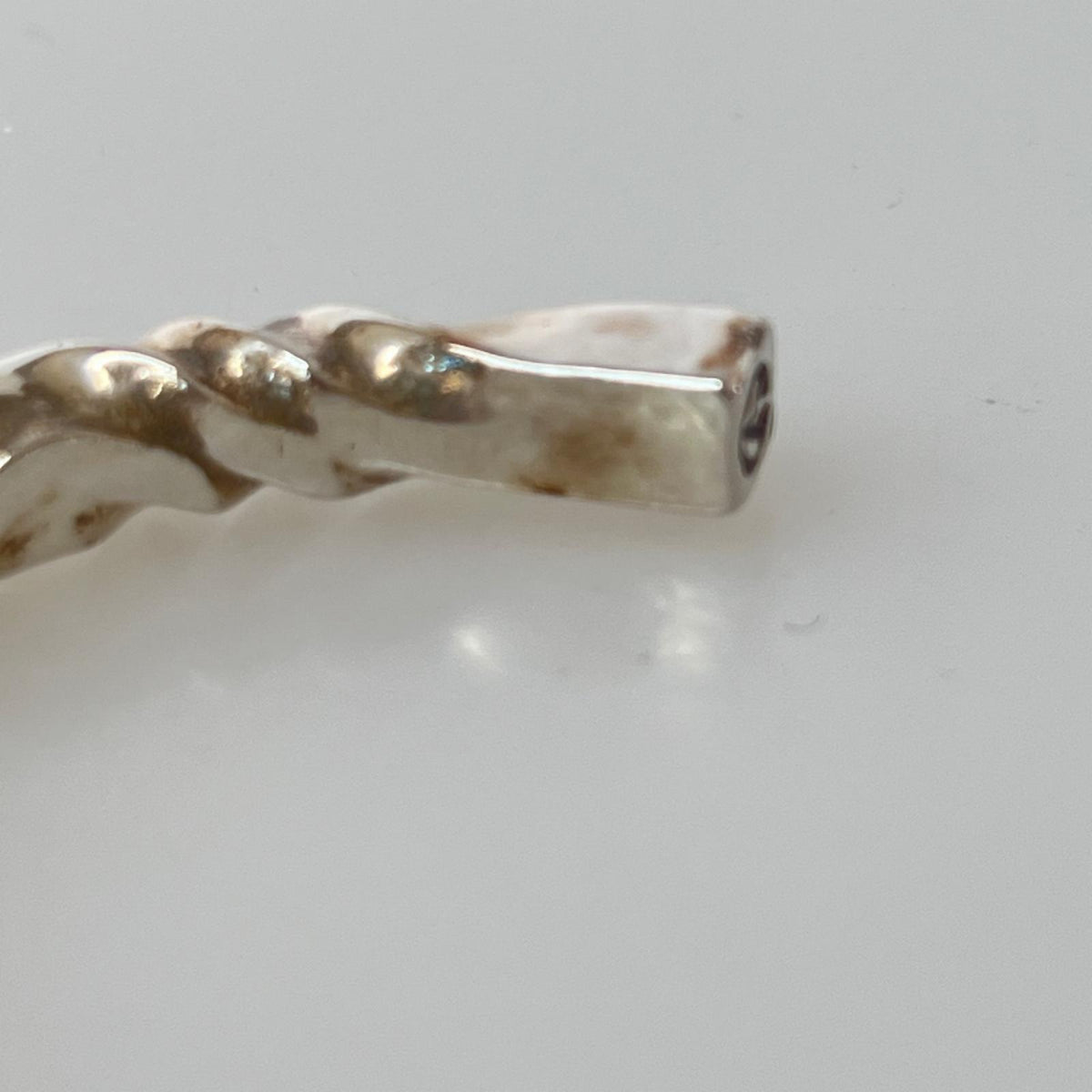 ブレスレット BOLTED STUDIOS SIGNATURE BANGLE ﾊﾞﾝｸﾞﾙ シルバー