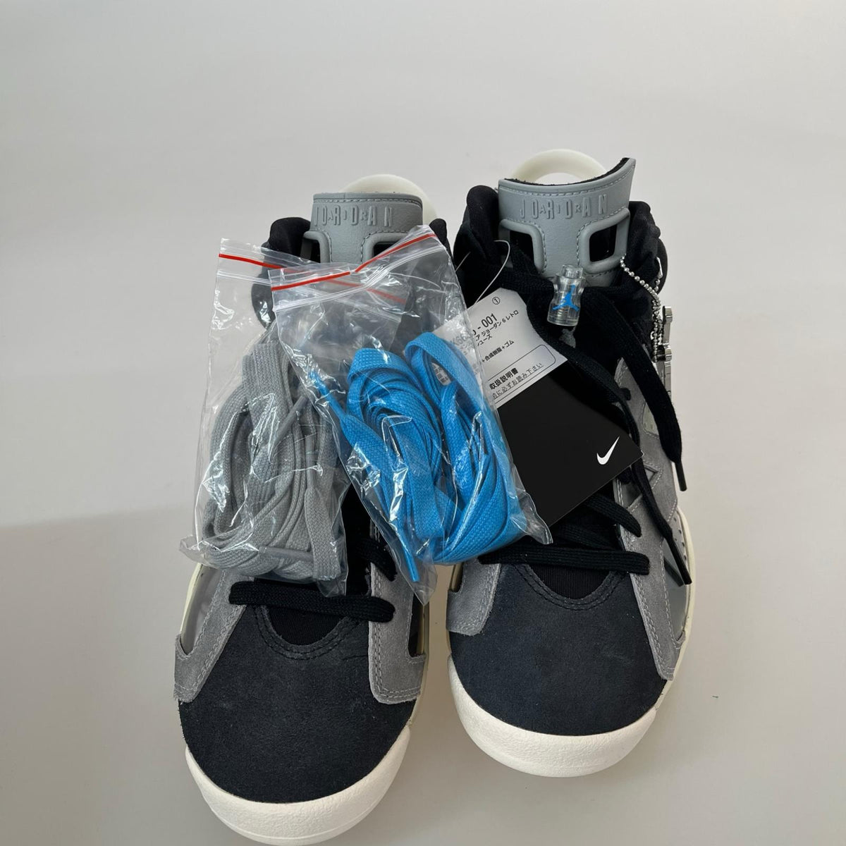 スニーカー AIR JORDAN 6 RETRO Smoke Grey 26.0cm 26cm (US8 UK7 1/2 EU42) グレー