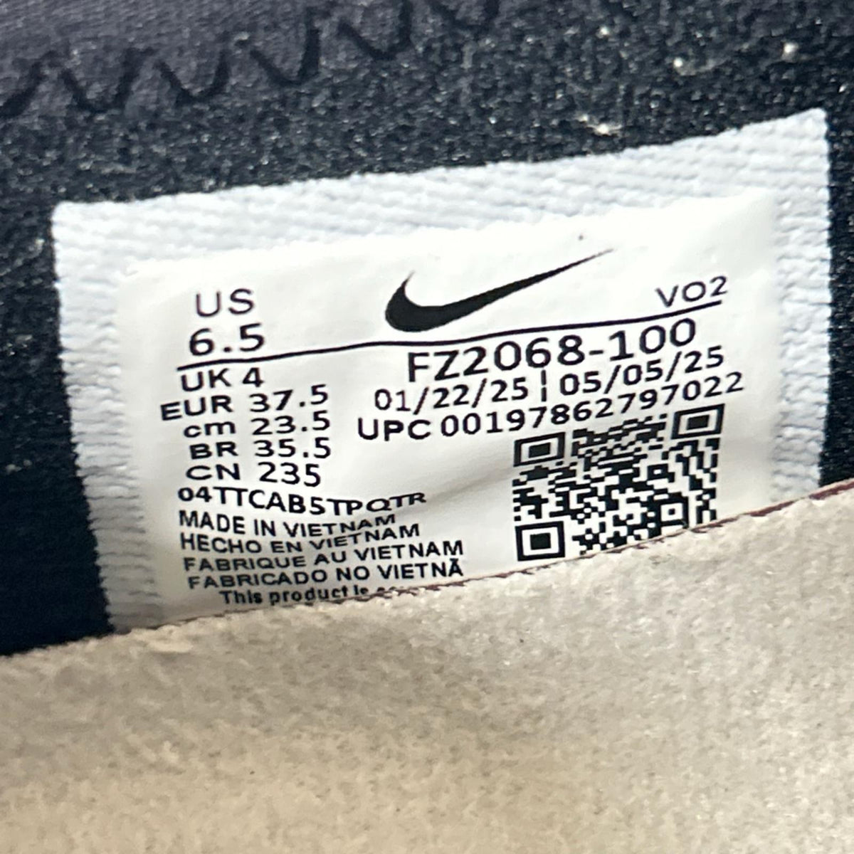 スニーカー FZ2068-100　AIR MAX SUNDER（23.5） 23.5cm (US5 1/2 UK5 EU37)