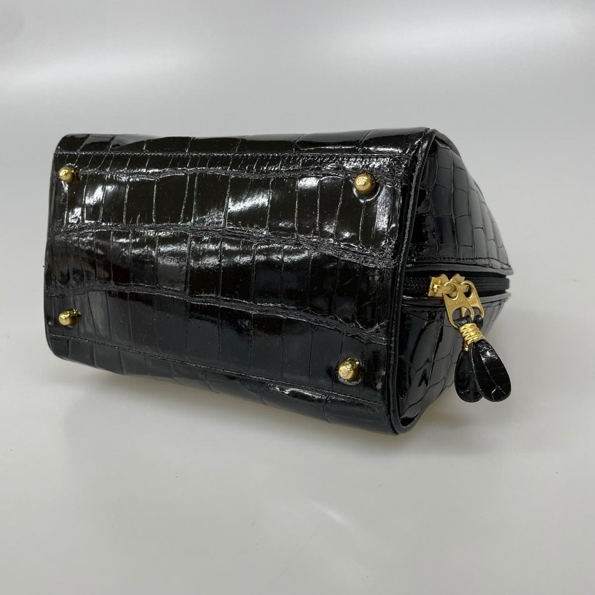 ハンドバッグ CROCODILE YOSHINAGA ｸﾛｺﾀﾞｲﾙﾚｻﾞｰ BLK ブラック