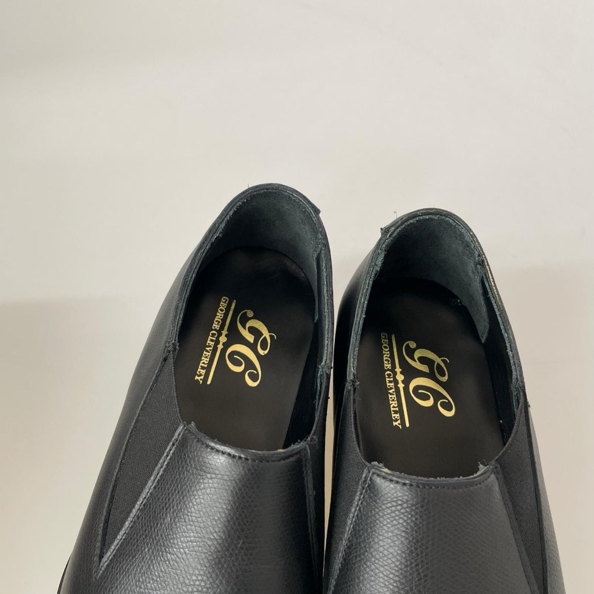 シューズ GEORGE CLEVERLEY CHELSEA BLACK GRAIN ｻｲﾄﾞｺﾞｱﾚｻﾞｰｼｭｰｽﾞ 7 1/2 ブラック