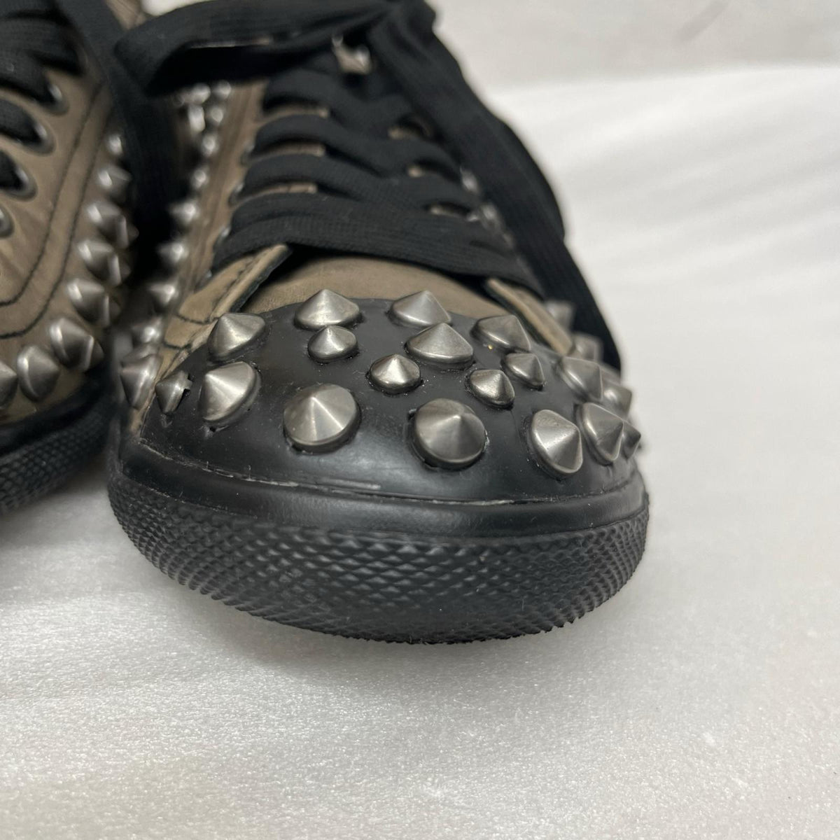 PRADA/スタッズ/レザースニーカー/サイズ7/4E2259