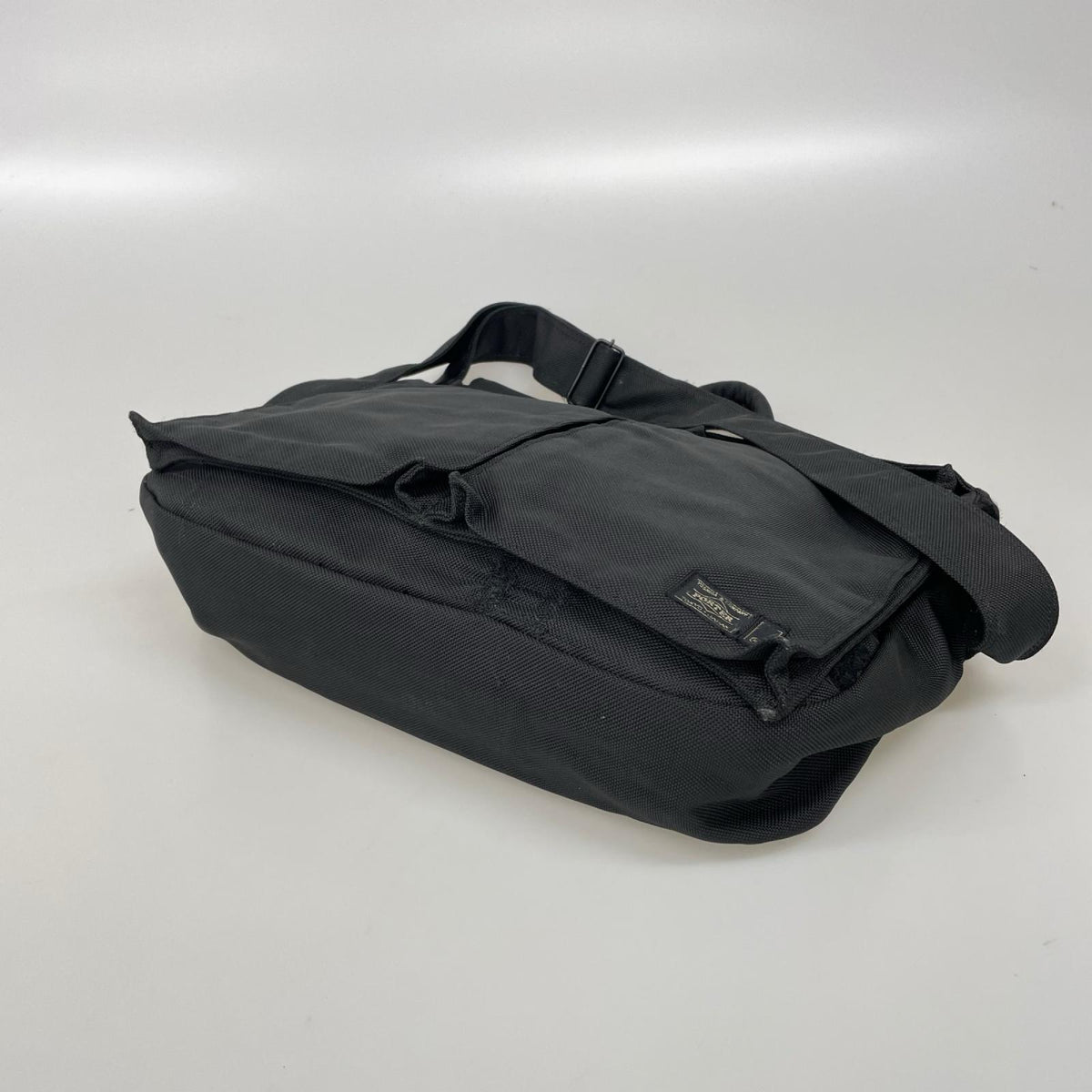 ショルダーバッグ ×neighborhood 00s 2way ショルダーバッグ BLK ブラック