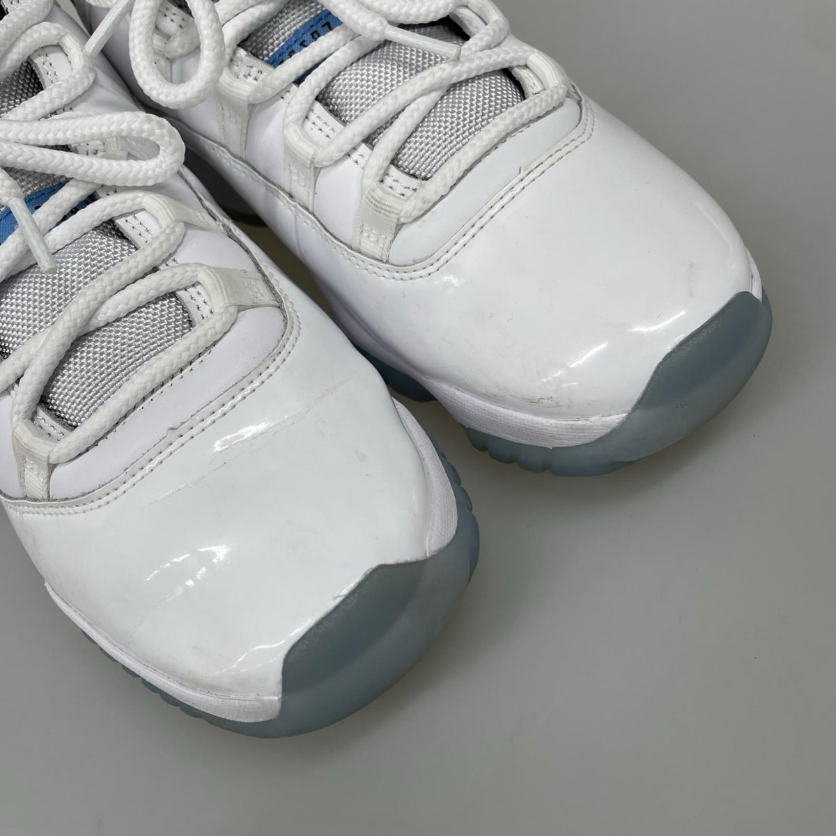 スニーカー AIR JORDAN 11 RETRO 27.5cm (US9 1/2 UK9 EU45) ホワイト